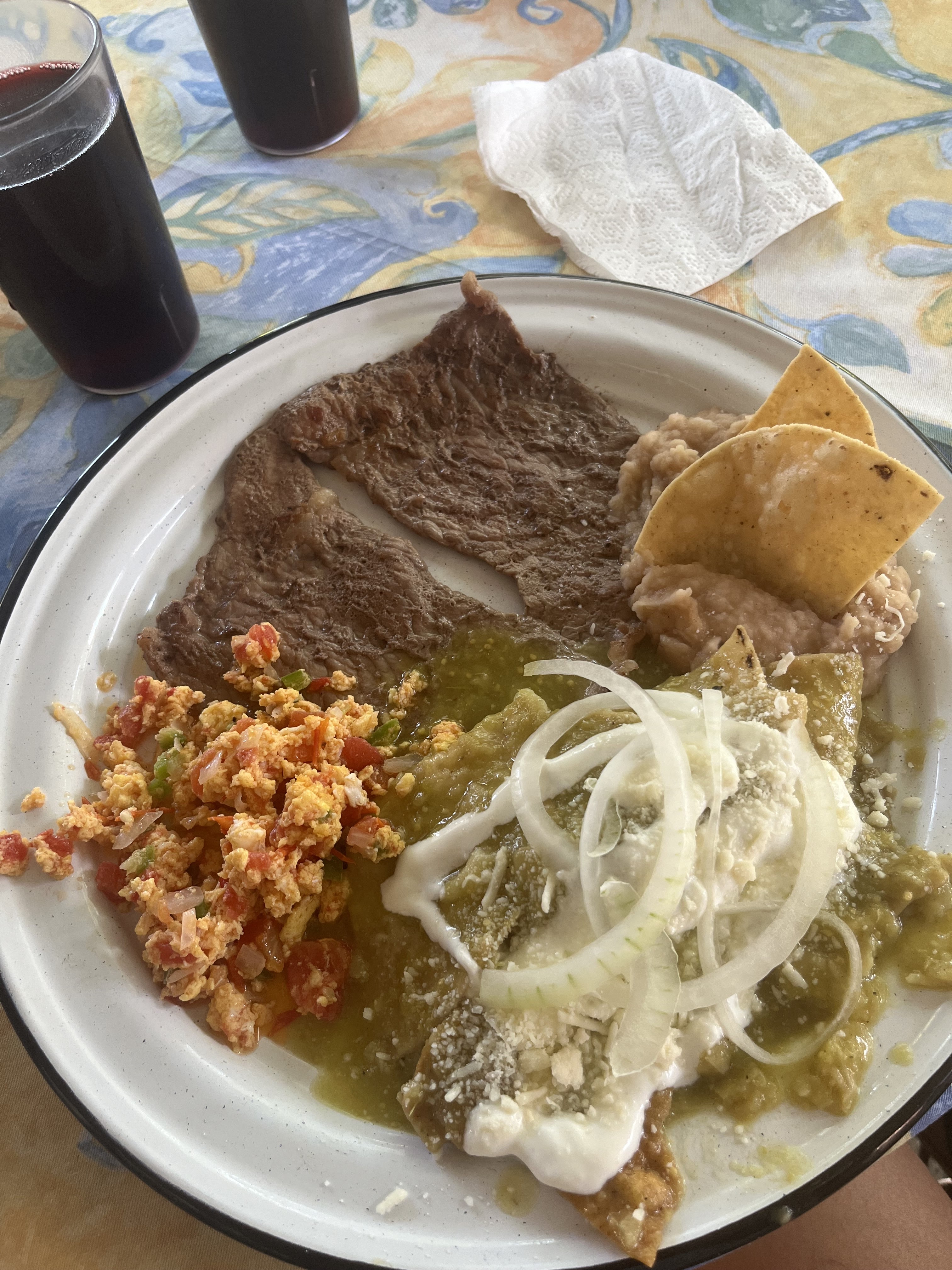 La Universal image 2