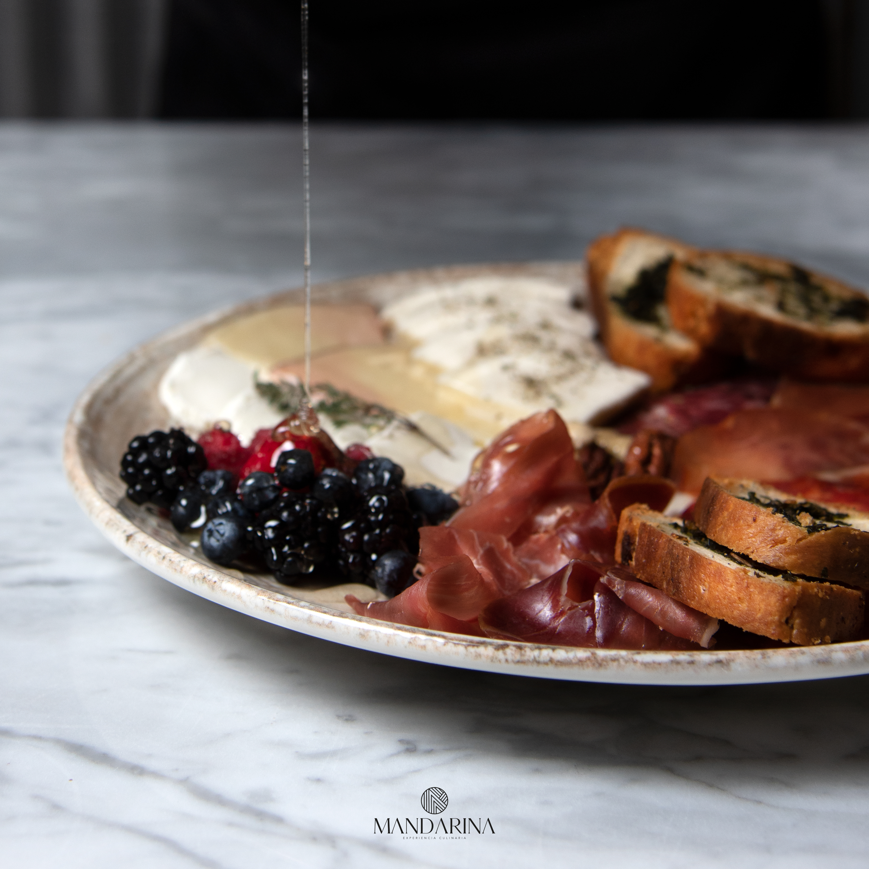 Mandarina Experiencia Culinaria image 2