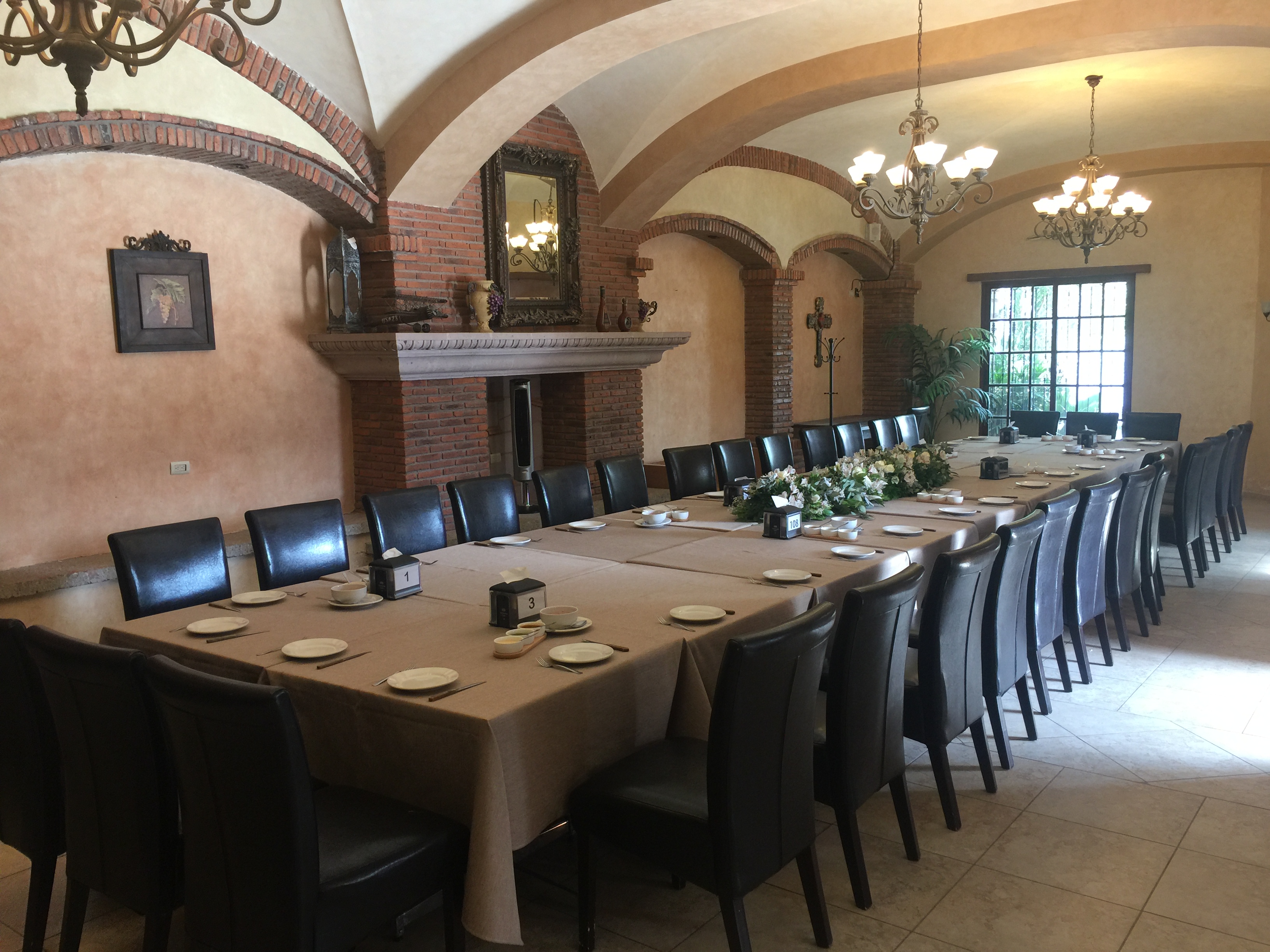 Mirage Restaurant Bar image 1