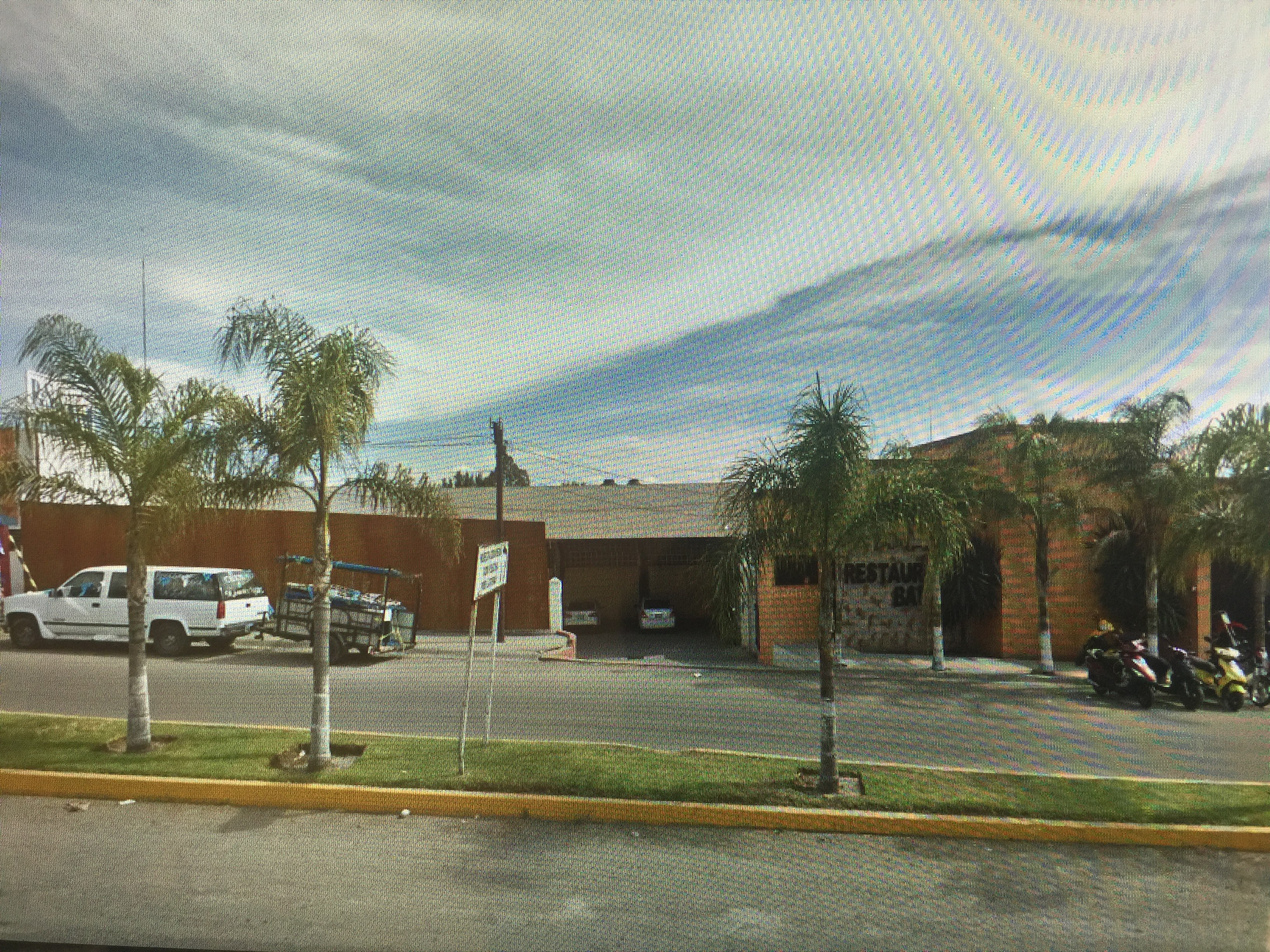 Mirage Restaurant Bar image 5