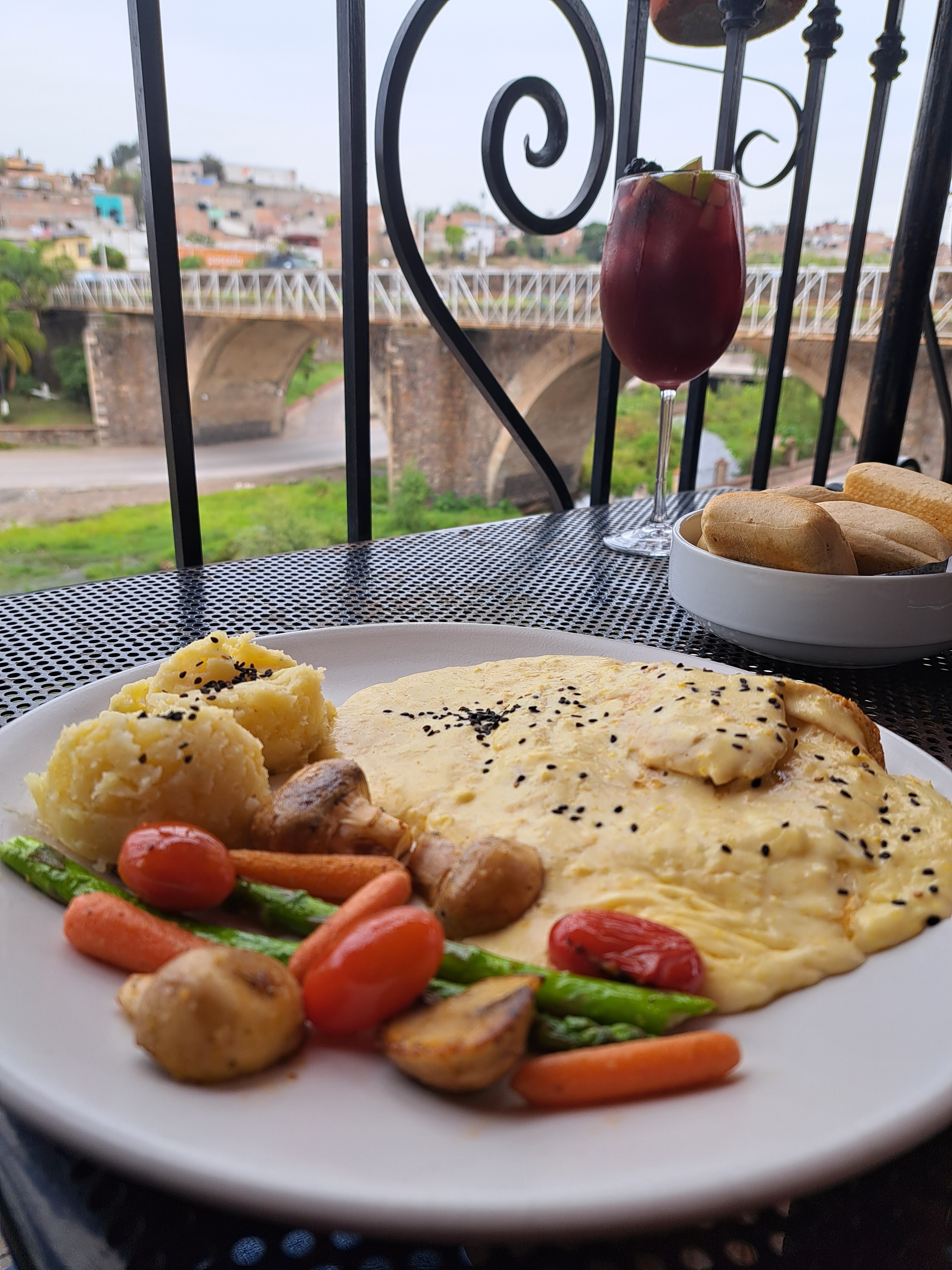 La Cantera Grill & Terraza Bar image 9