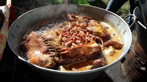 Carnitas Los Güeros image 4