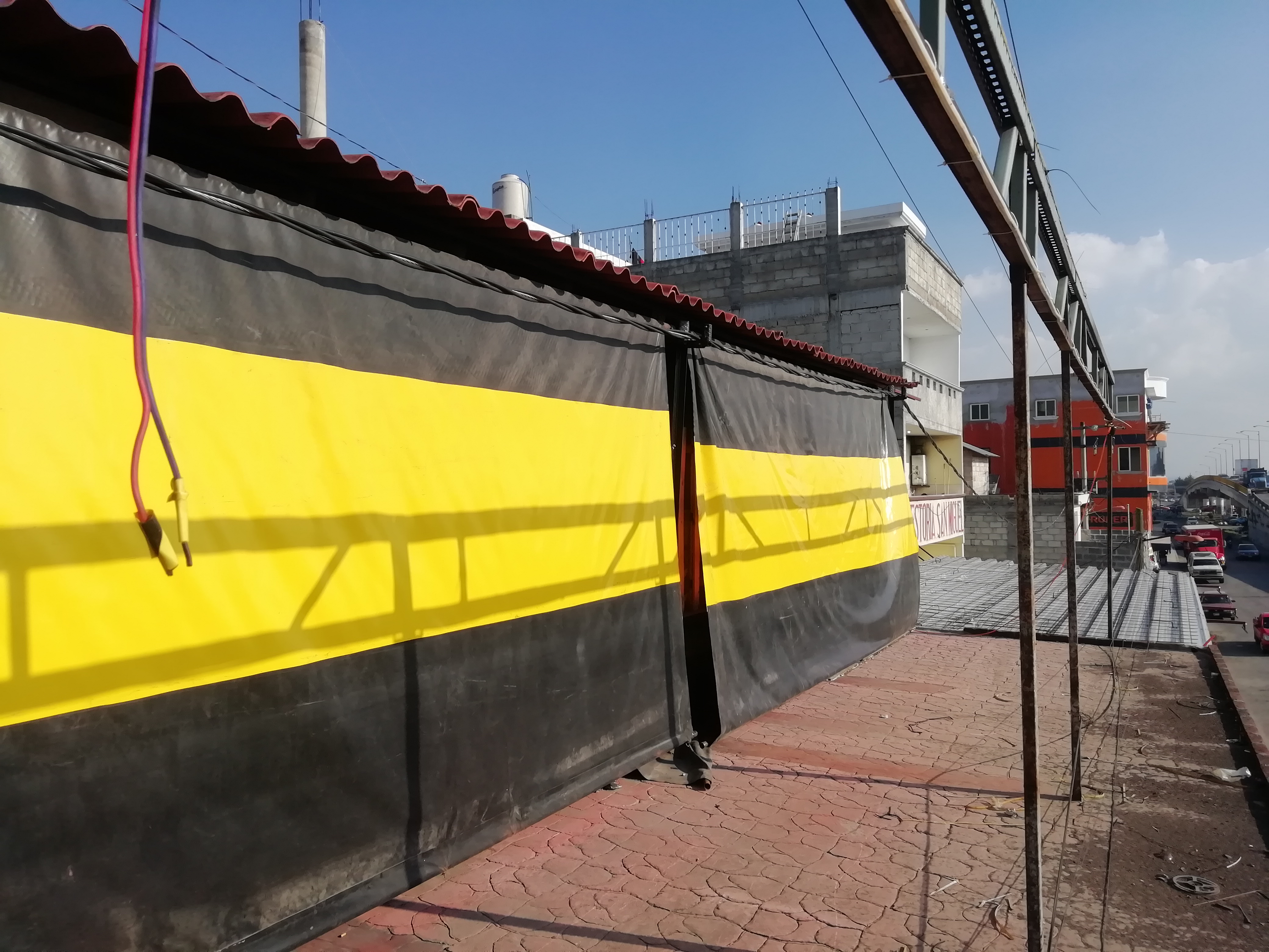 Bar La Chinguenguenxona image 8