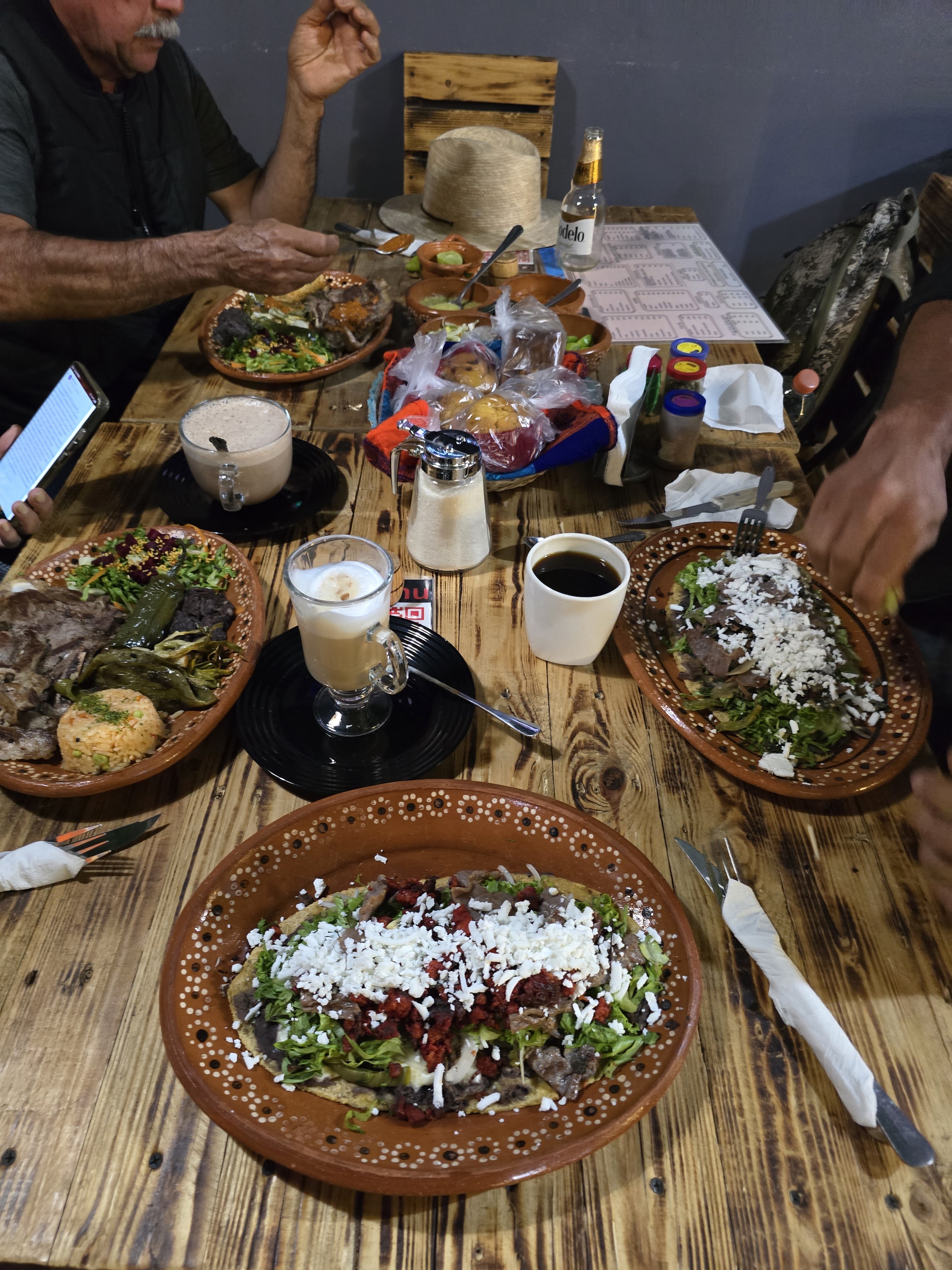 Caldos & Antojitos Pirámides image 5
