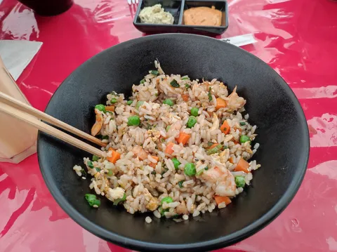 Yoshiyumi SUSHI image 3