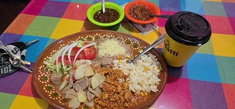 Con Sabor a Tonila image 8