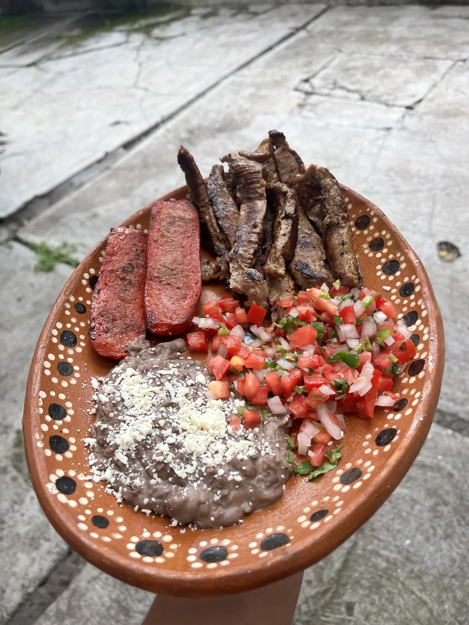 LOS PLACERES image 2