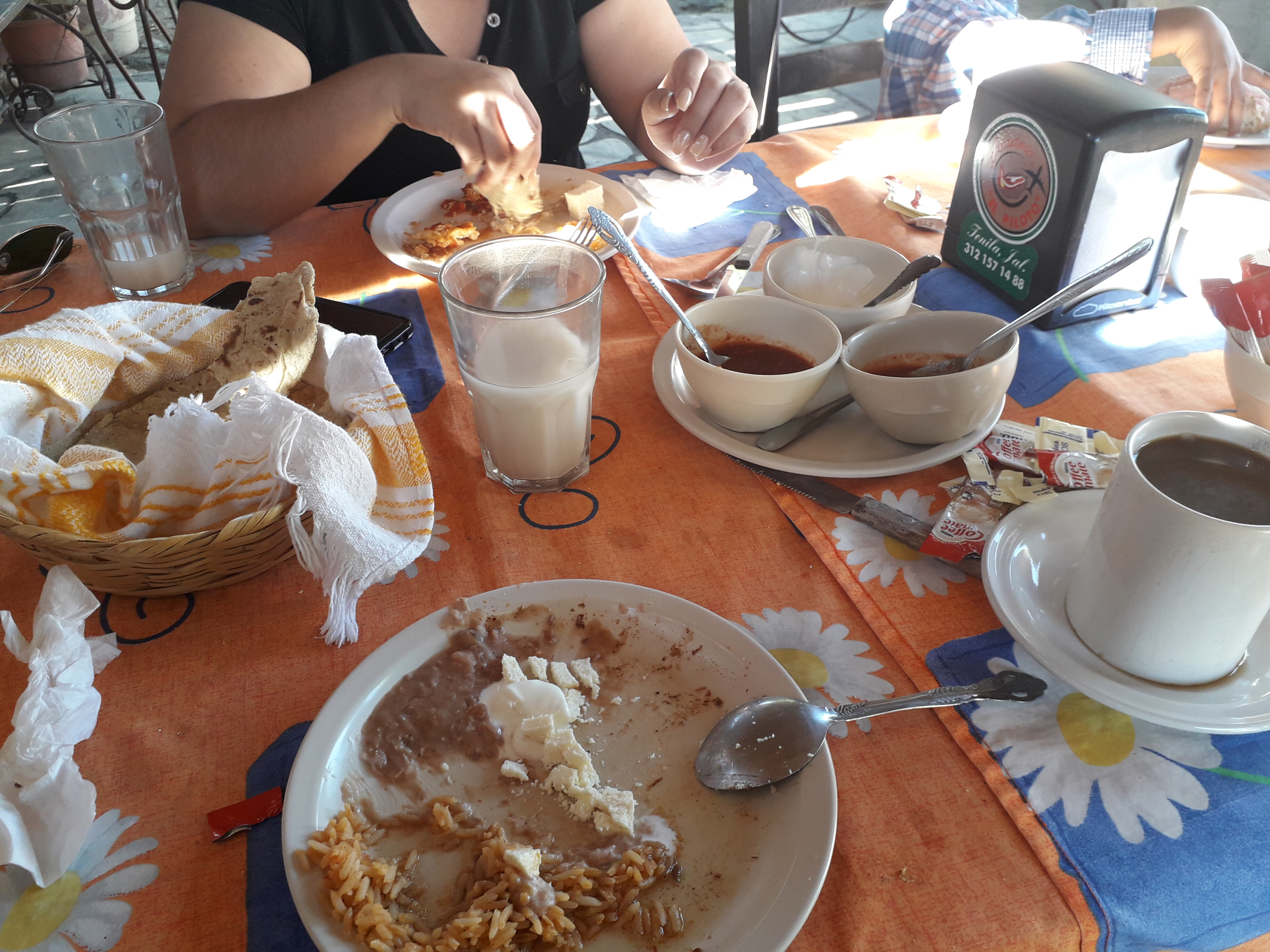 RESTAURANT FAMILIAR Y DEPOSITO EL PILOTO image 4