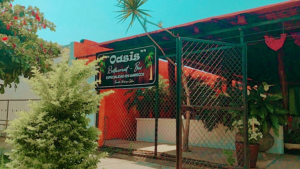 Oasis Restaurante-Bar image 1