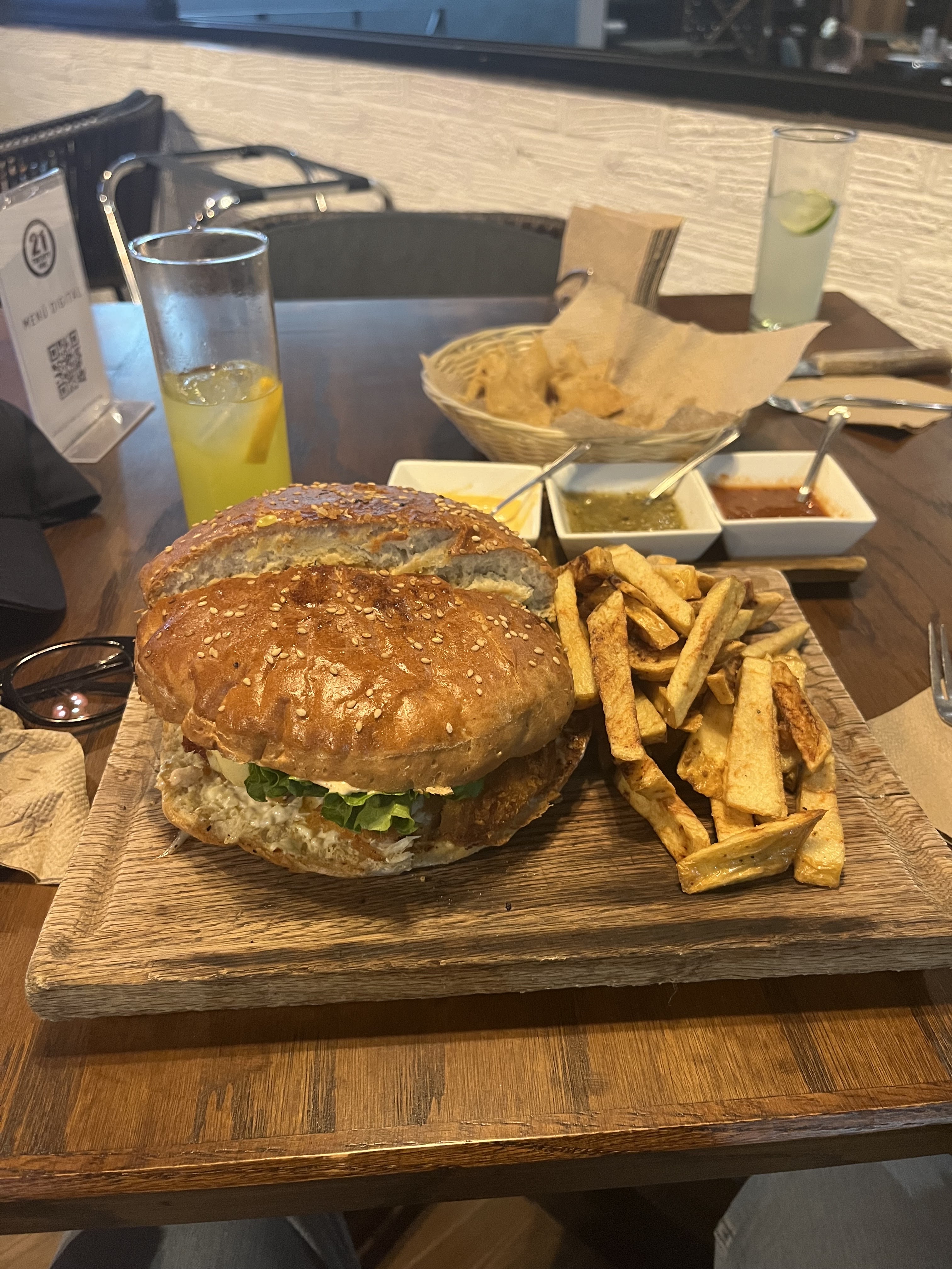 21Resto / Twenty One image 7