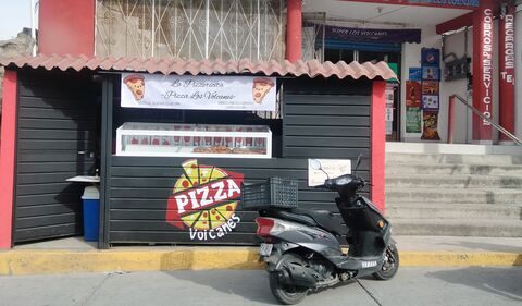 La Pizzericita (Pizza Los Volcanes) image 4