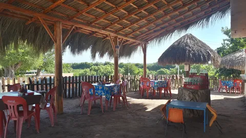 Mariscos Mariscales image 1