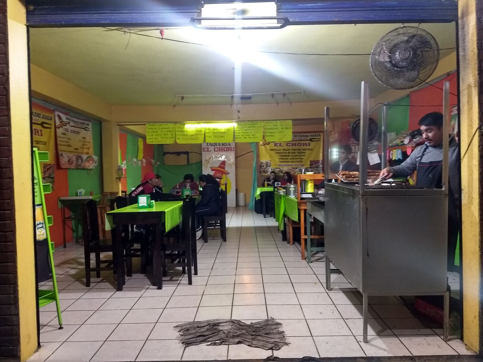 EL CHORI image 1