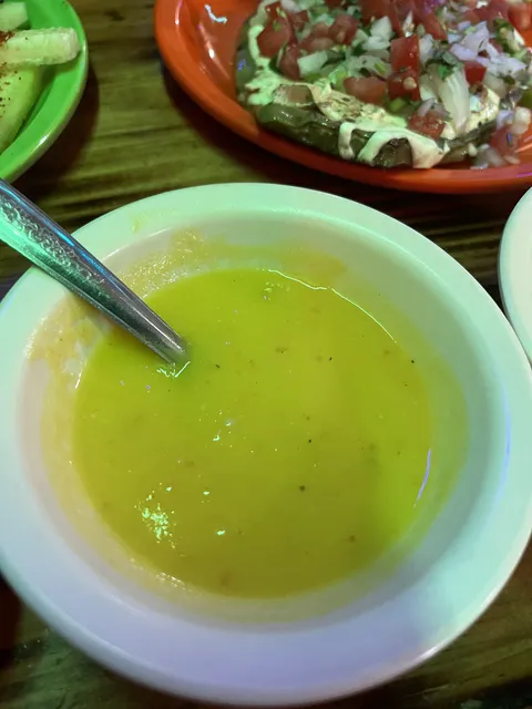 EL CHORI image 6