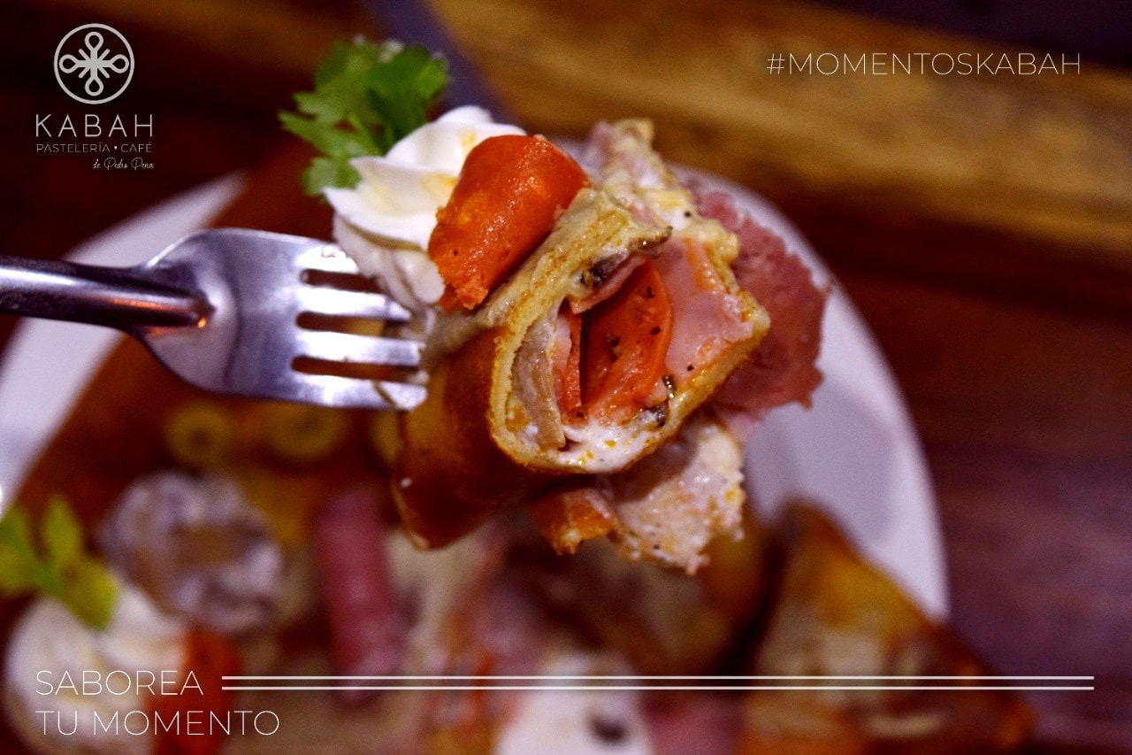 La 12 “Terraza Restaurant” image 2