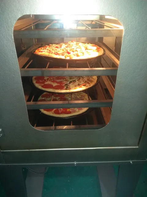 Pizzería "El maná" image 4