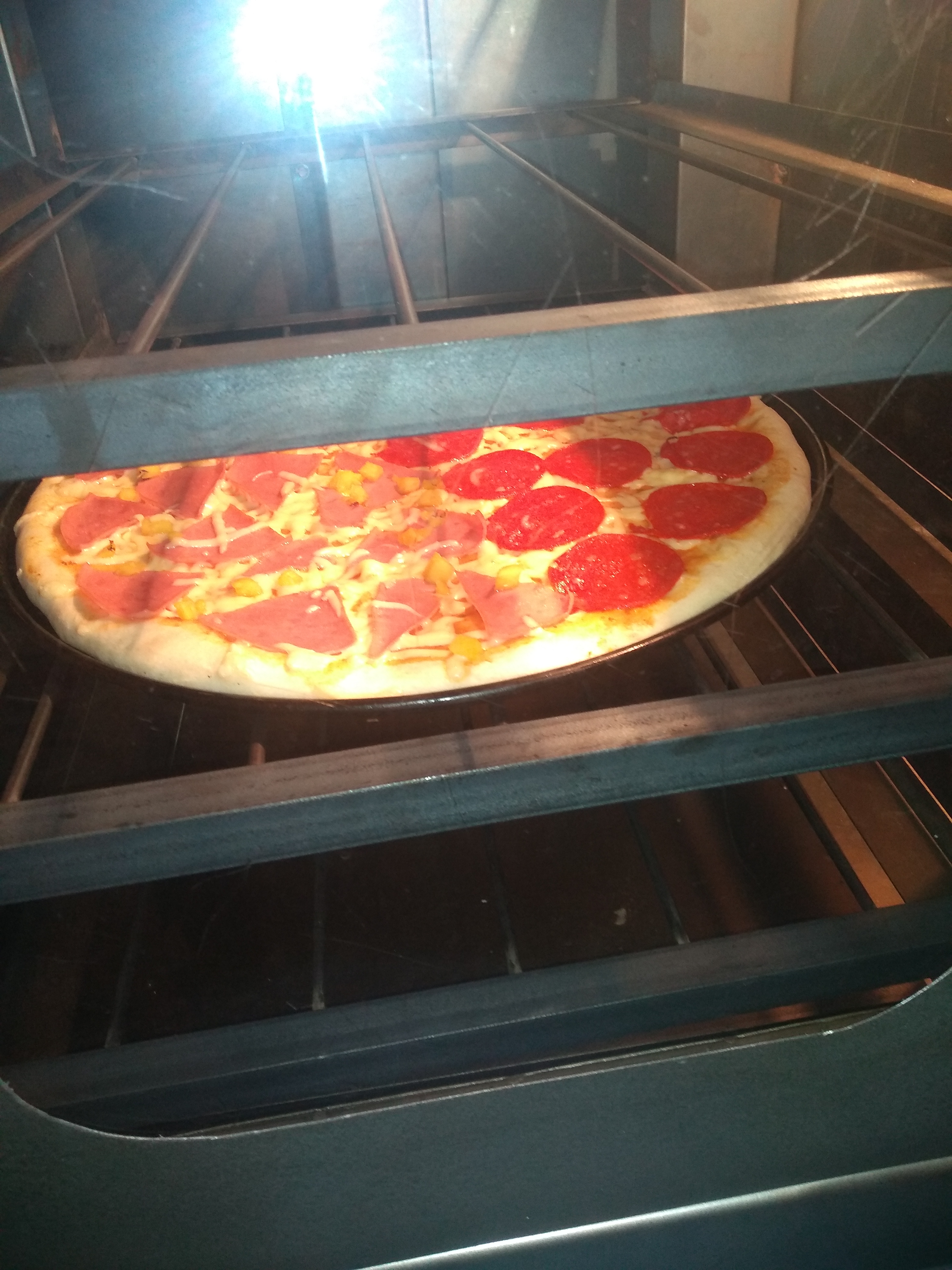 Pizzería "El maná" image 6