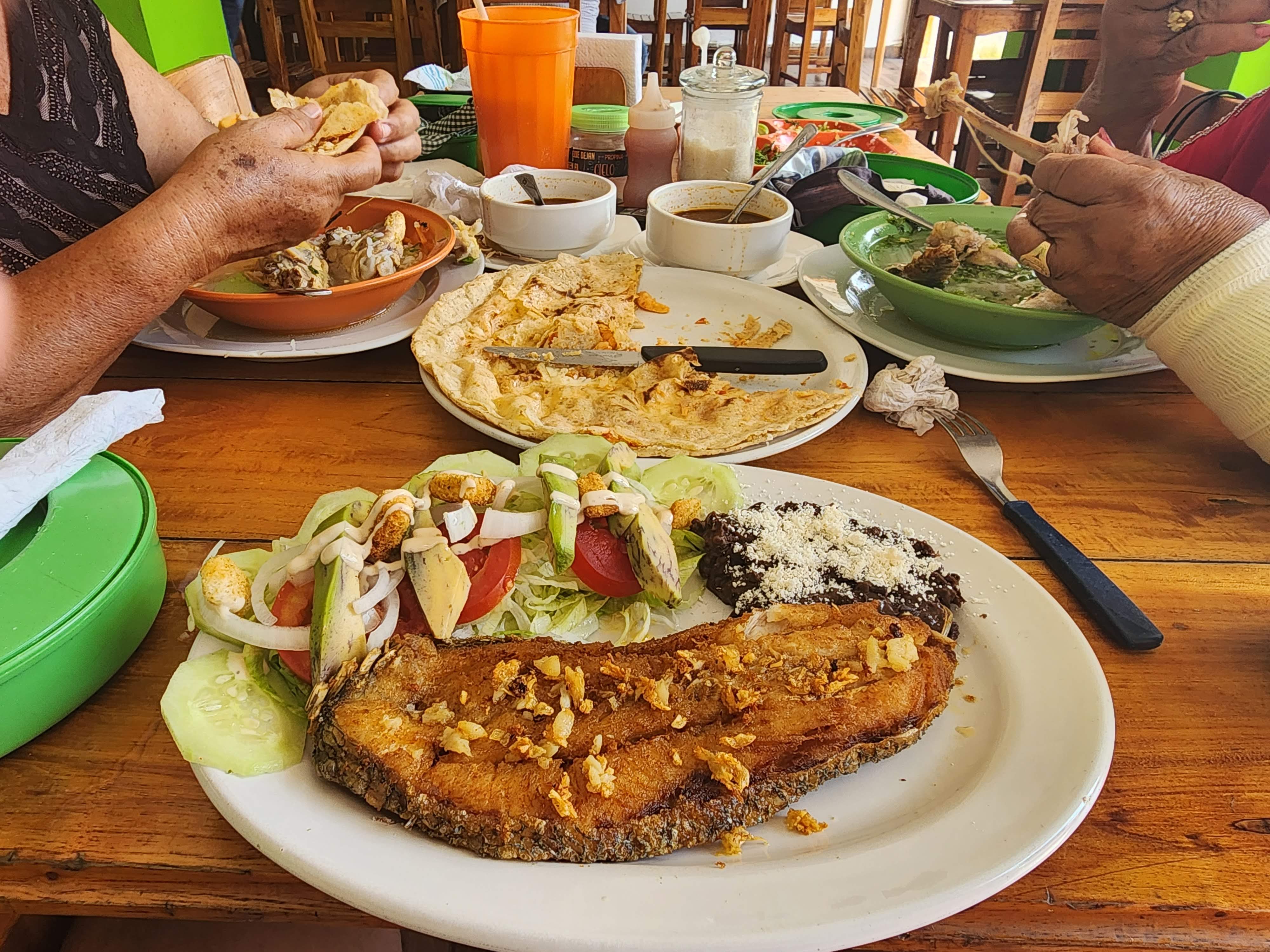 La Casa De Los Caldos image 8