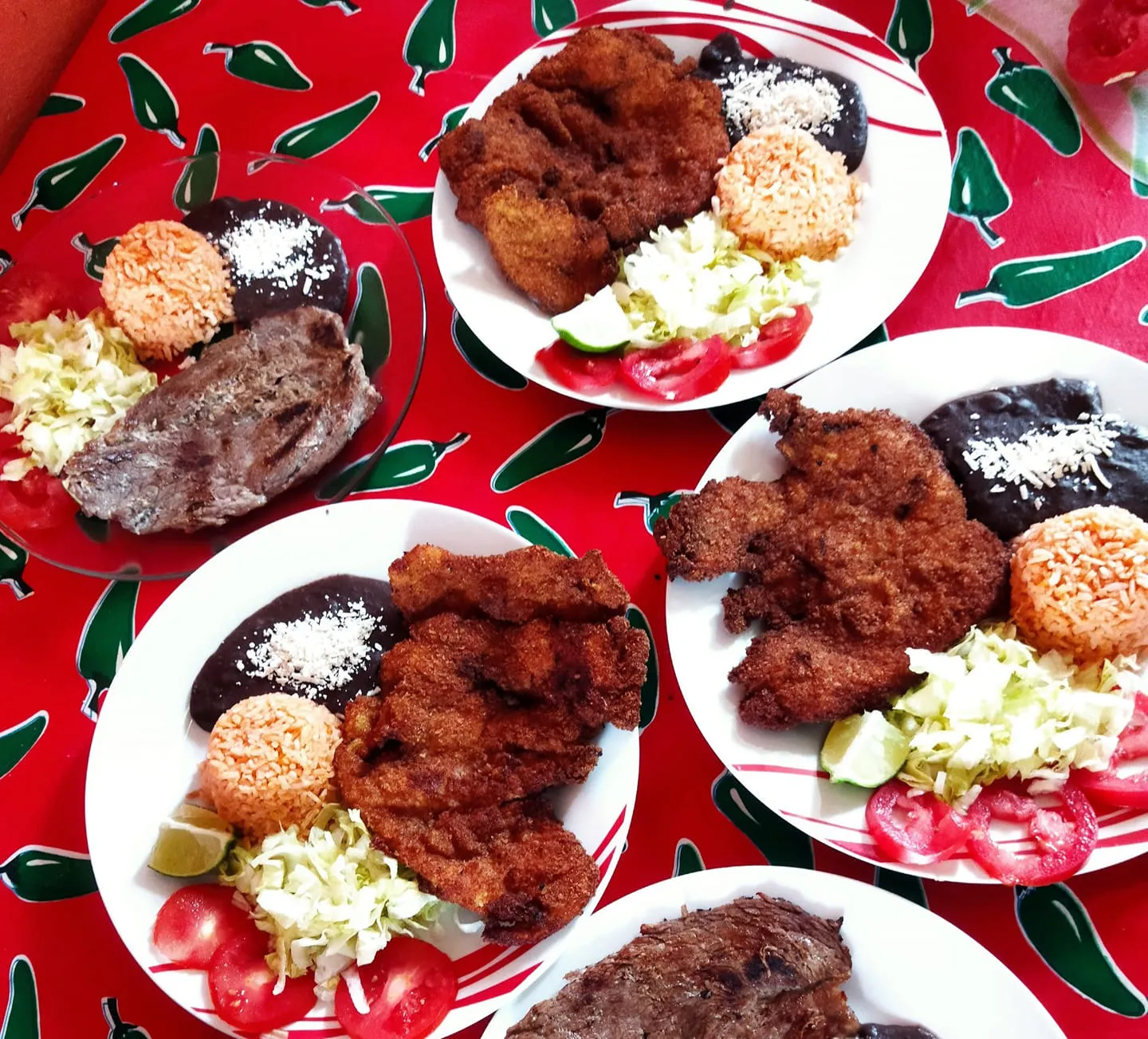 "La Tradicional" Cocina Mexicana image 7