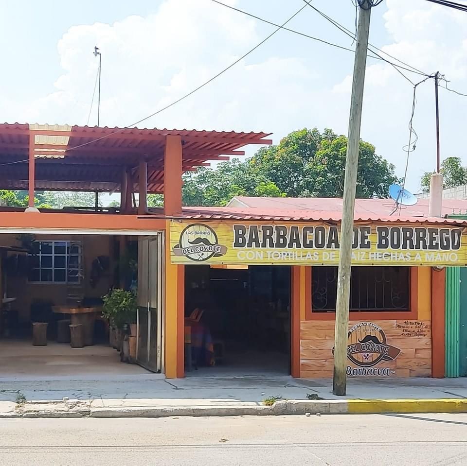 Barbacoa y Restaurante Las Barras del Coyote image 1