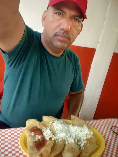 Antojitos Las Isabeles image 5