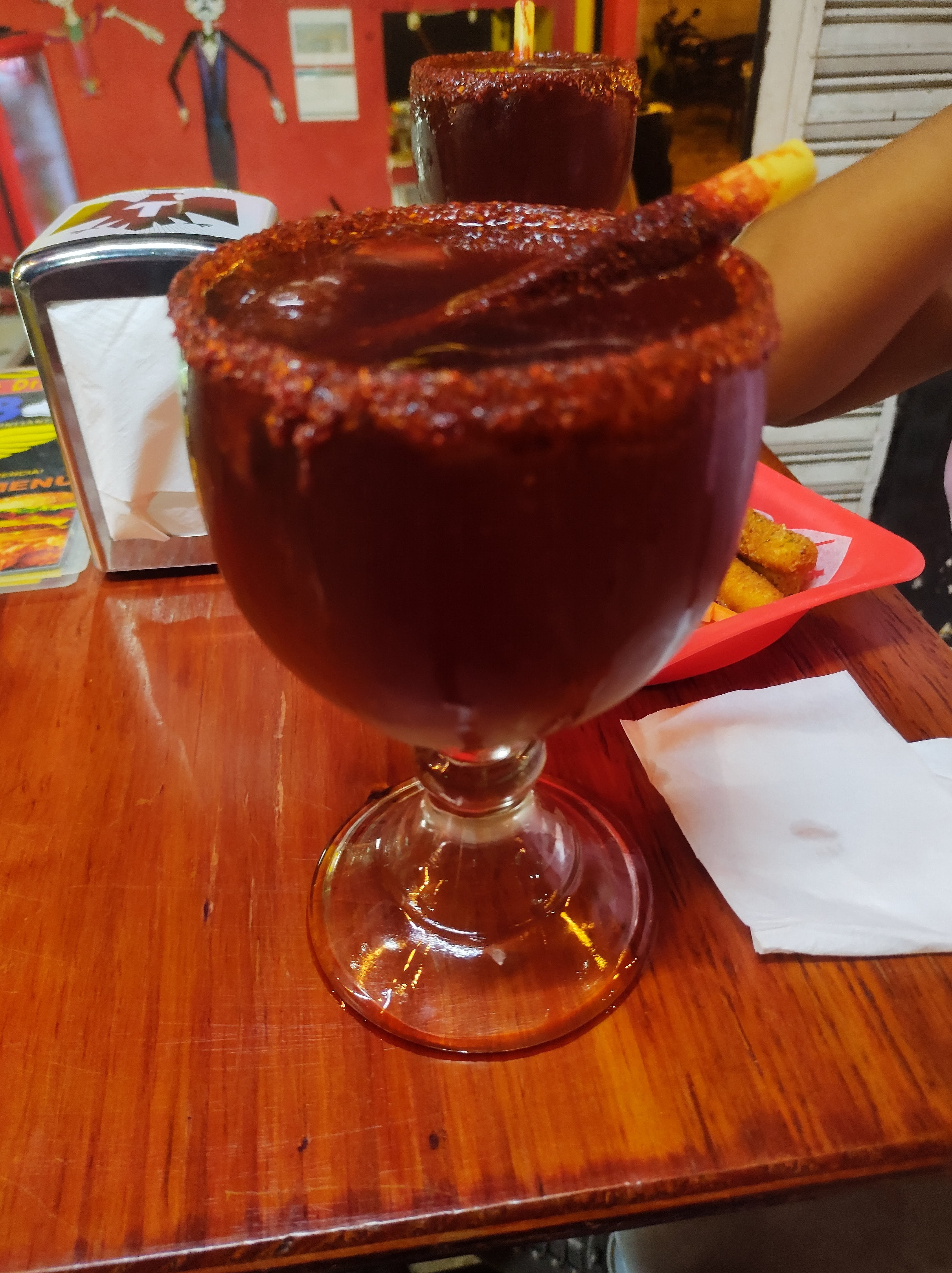 Alitas & Drinks BB image 8