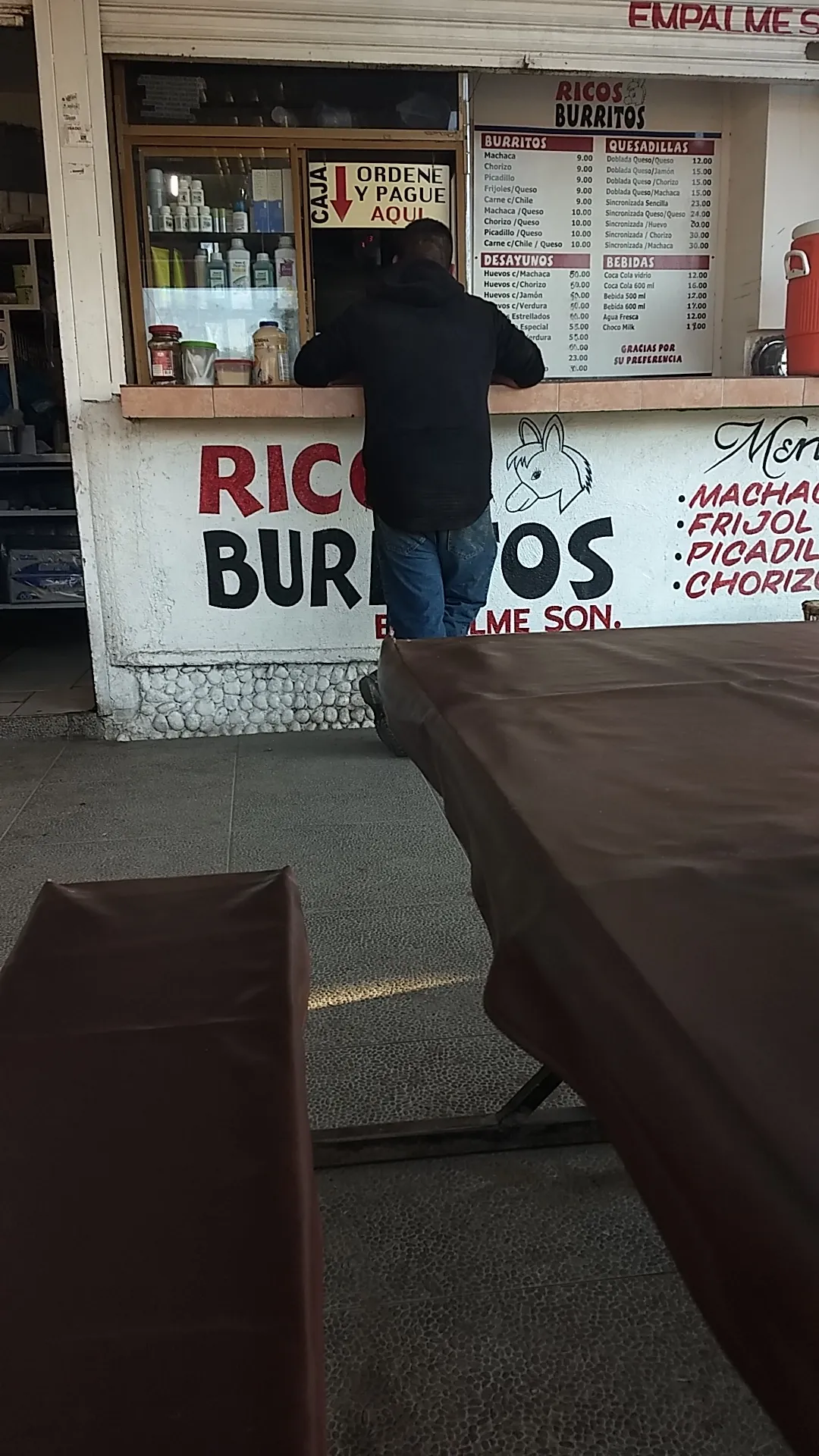 Ricos Burritos de Empalme image 9