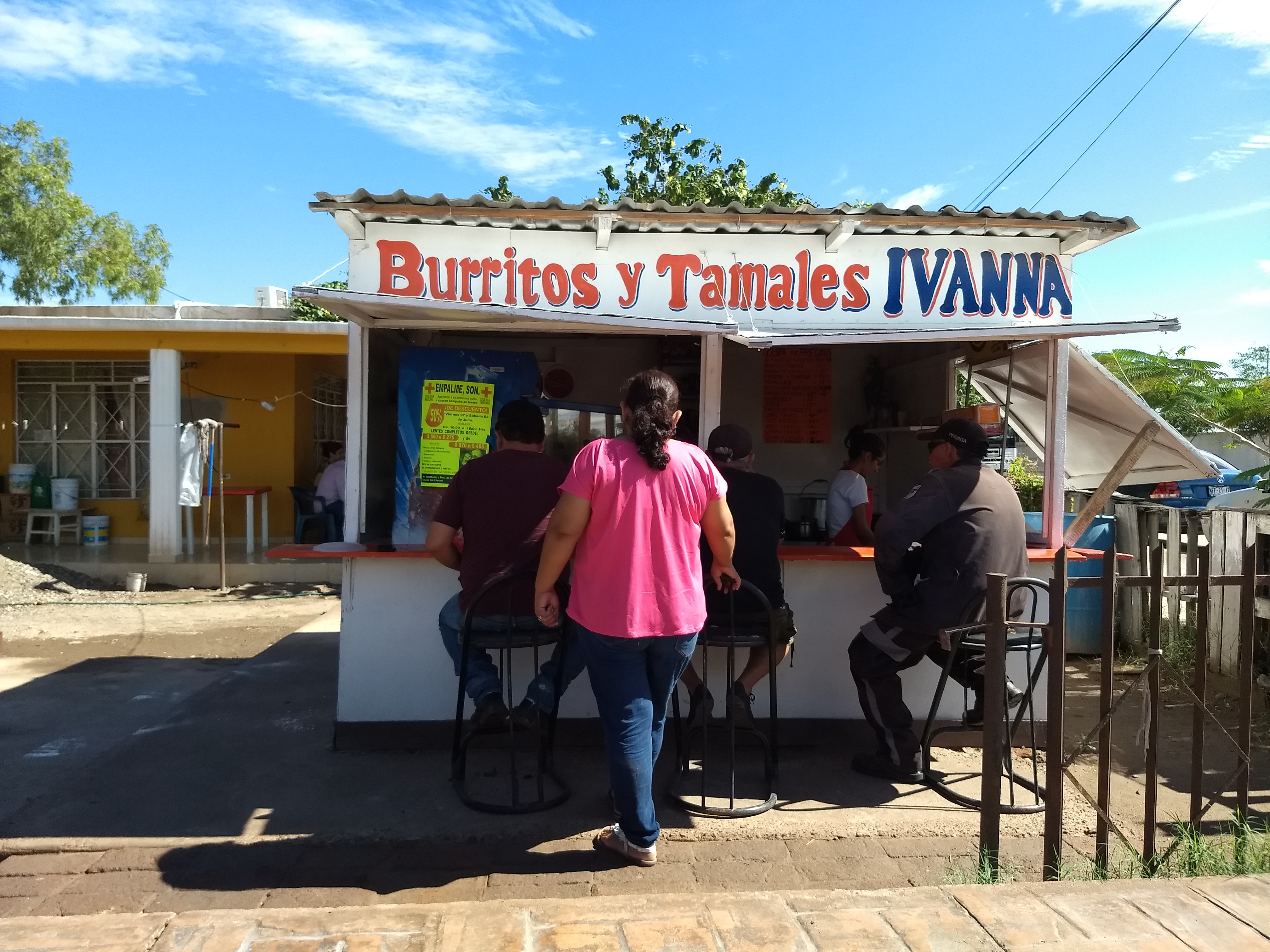 Burritos Y Tamales Ivanna image 1