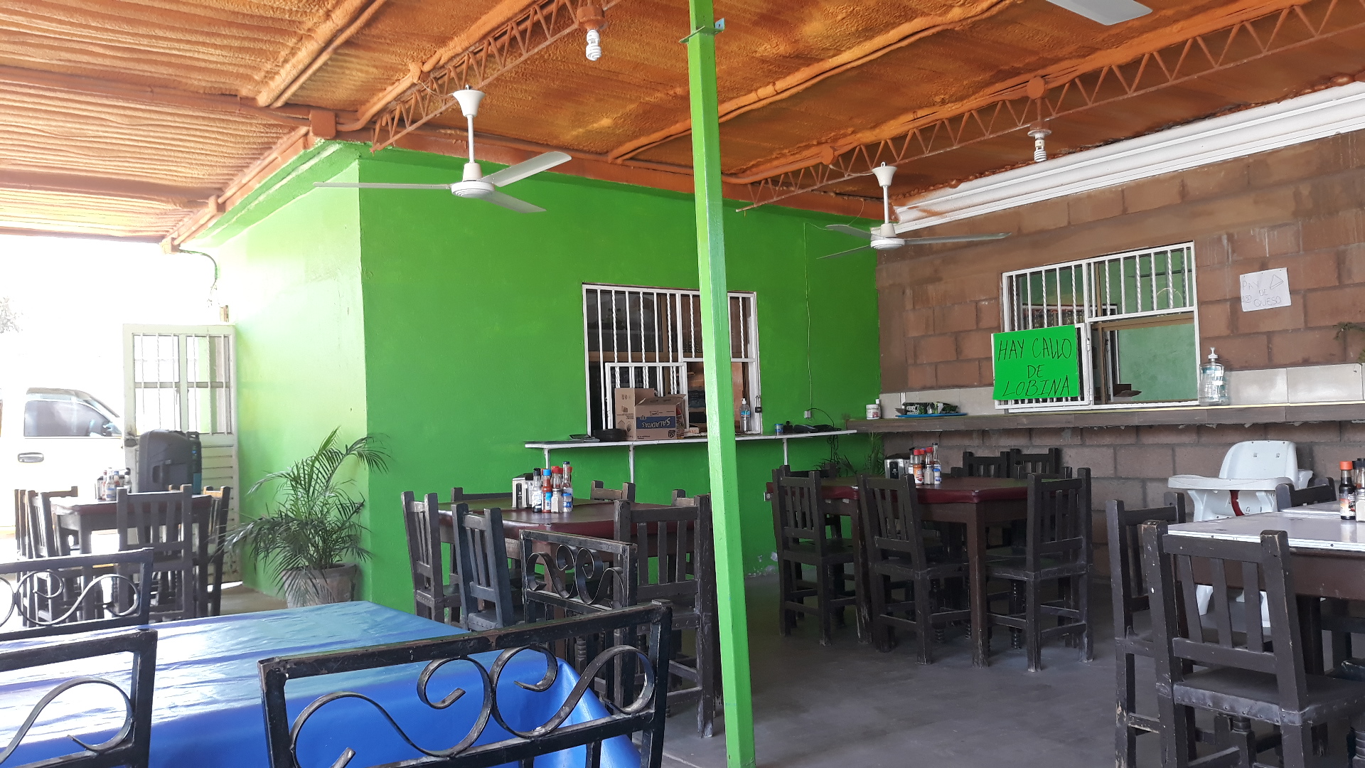 Tacos y Mariscos el Puente image 1