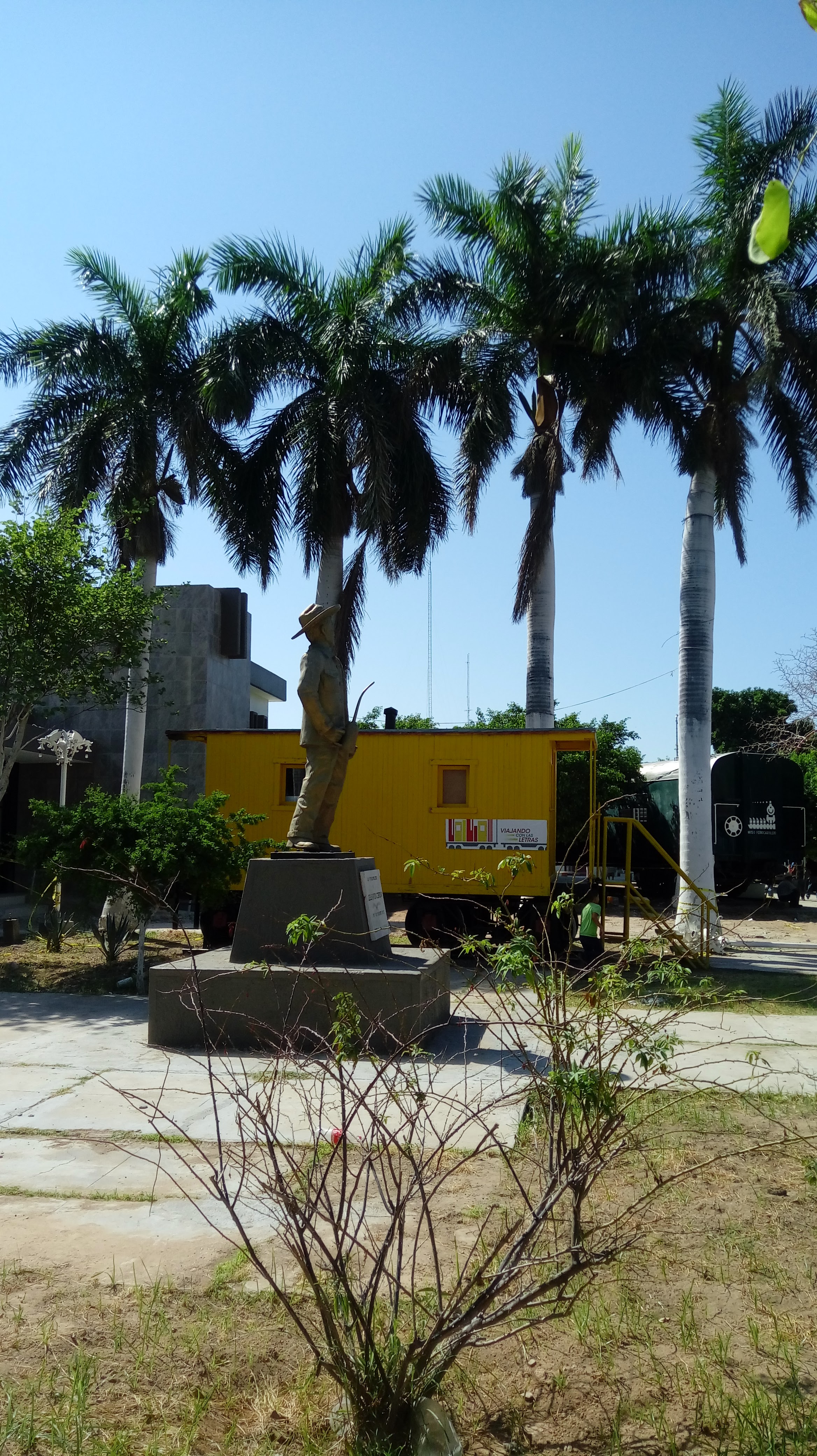 Tortas Y Hamburguesas Isabel image 4