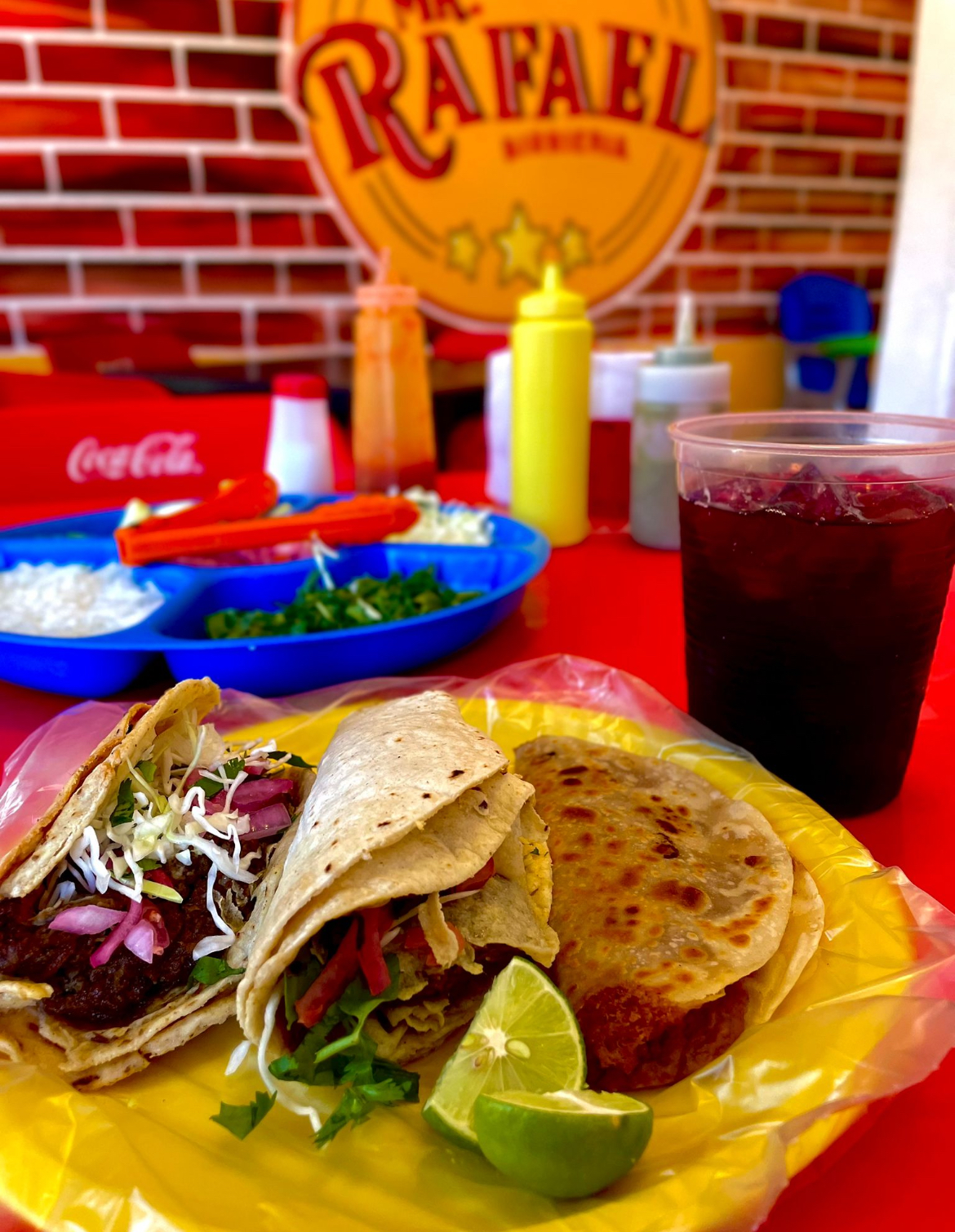 Birrieria Mr Rafael Empalme image 3