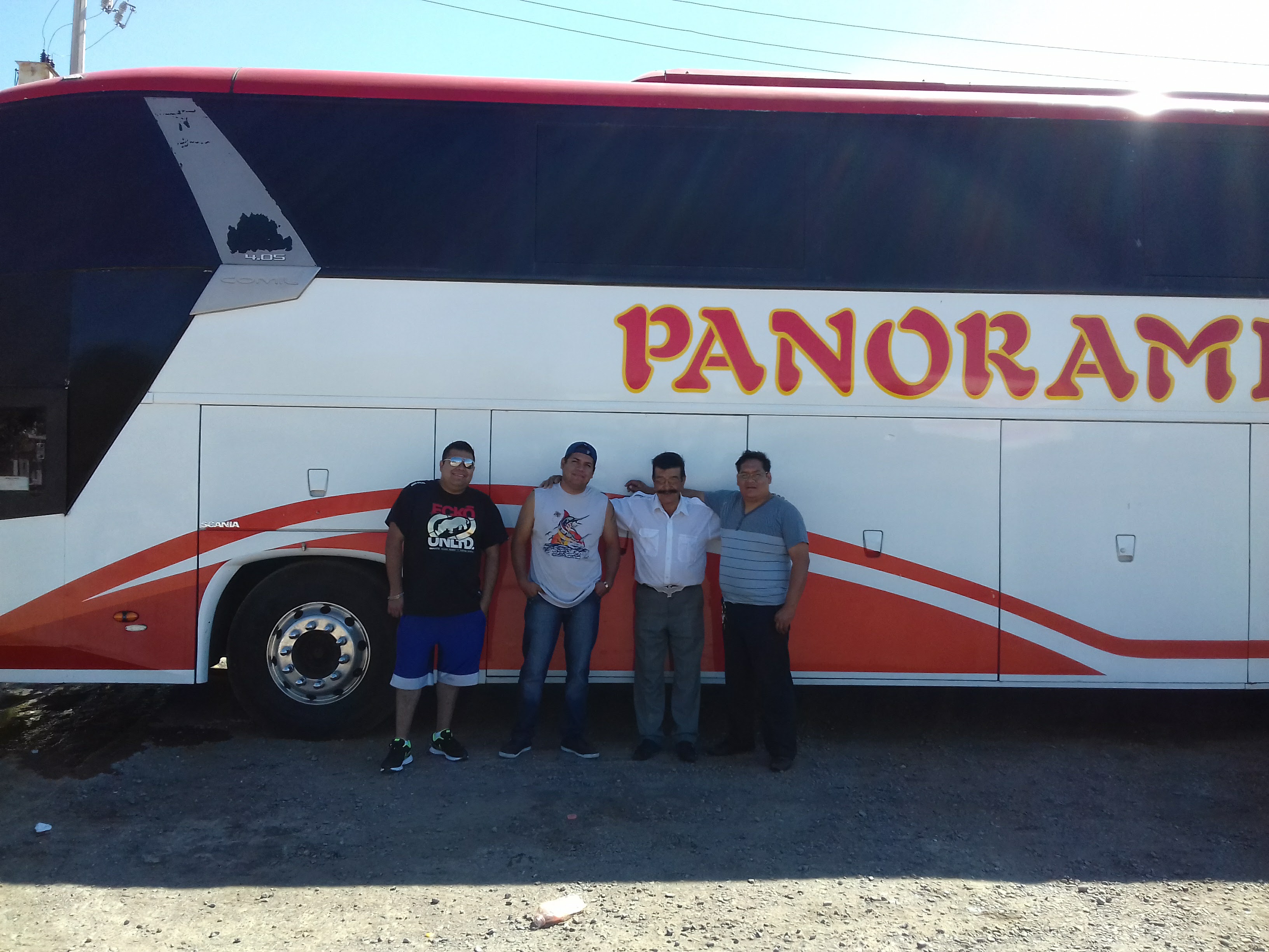 Pollo Feliz.. Ejido Cruz de Piedra image 2