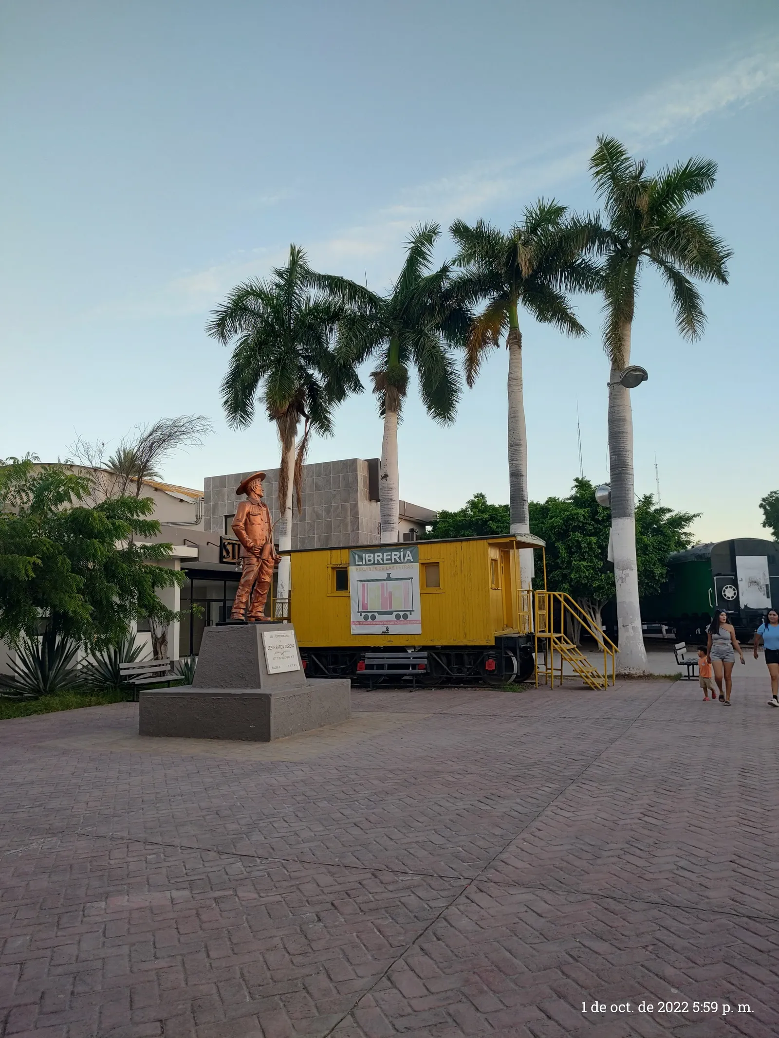 Plaza Viva Empalme (Burbanos, Mattoni & Sonora Roll) image 9