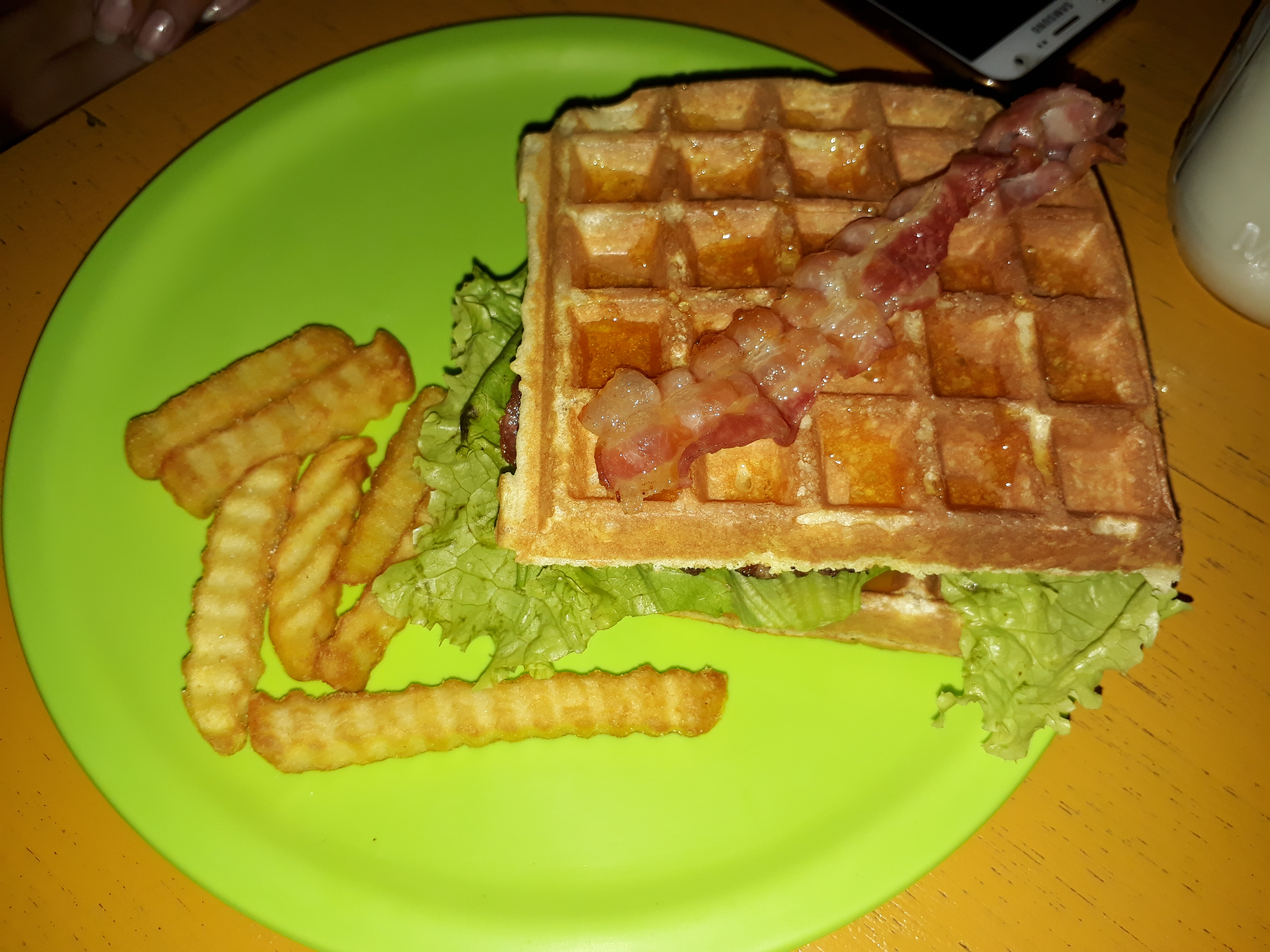 AZAFRAN Burguer image 7