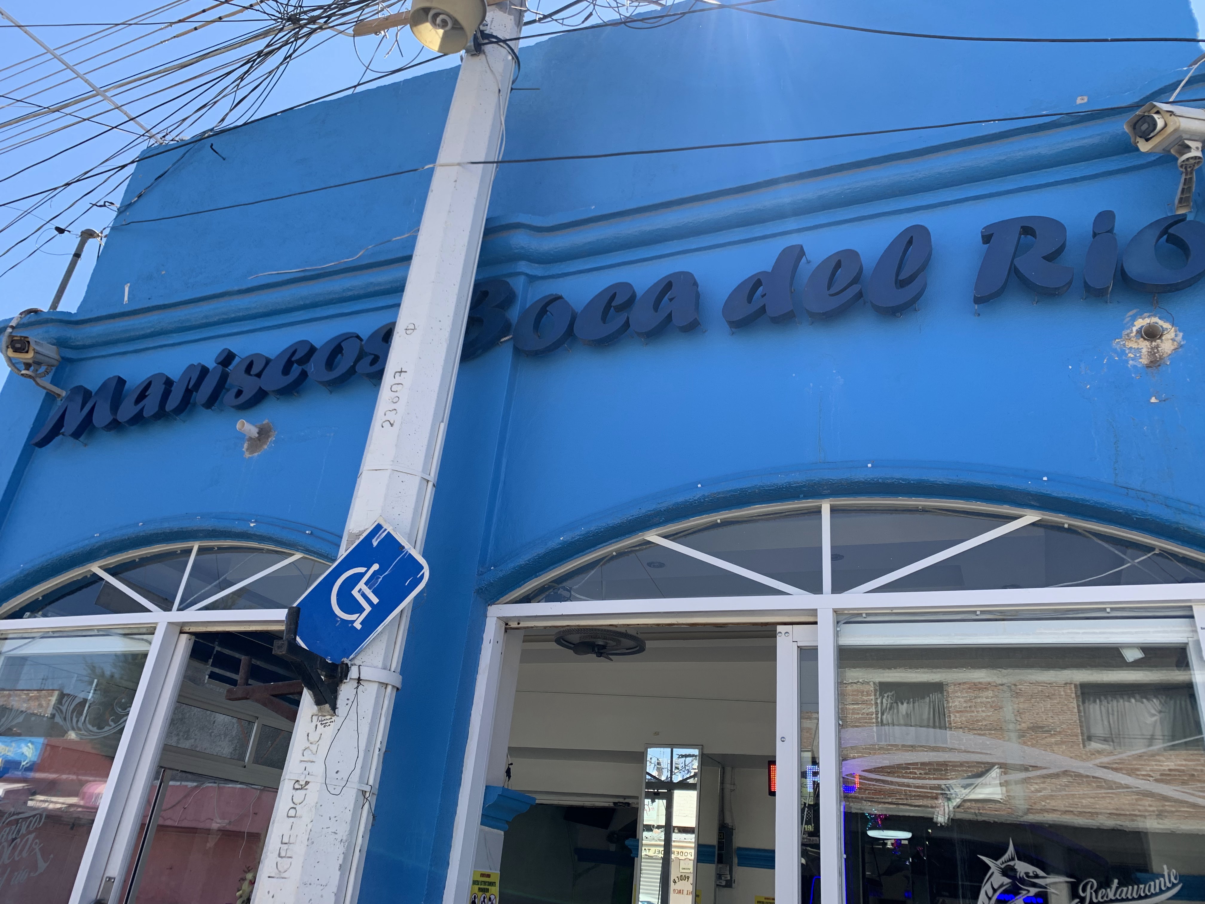 Mariscos Boca Del Río image 1