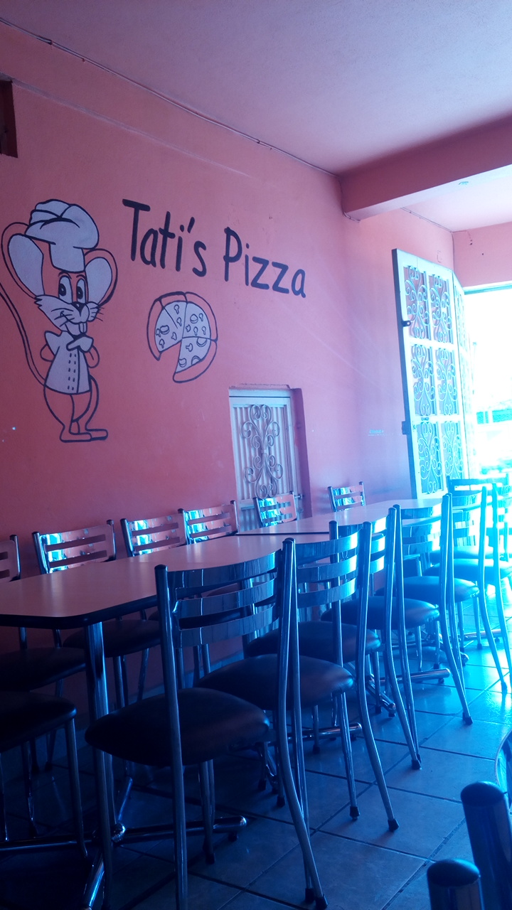 Tati's Pizza image 5
