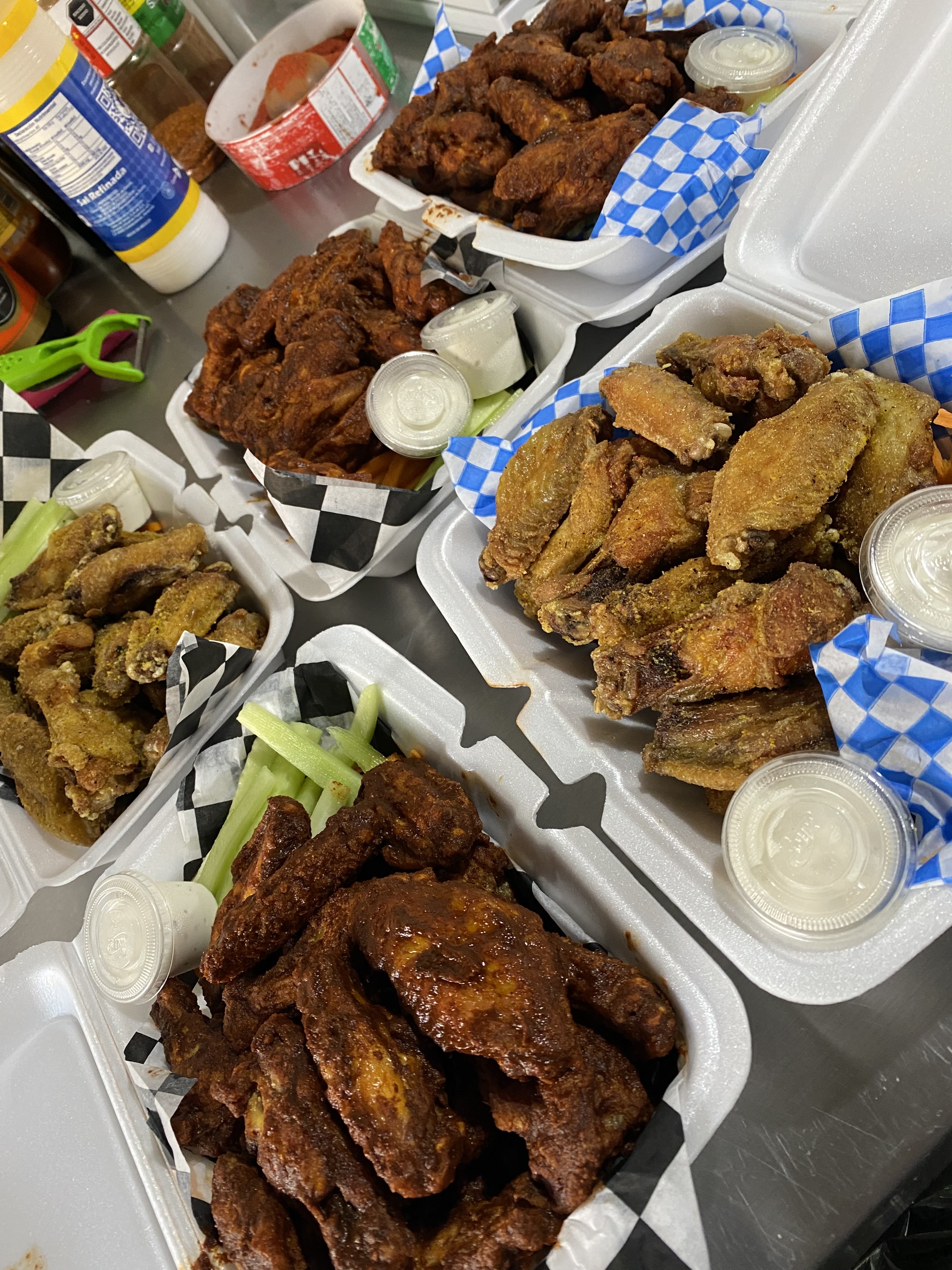 RoofTop El botanero Wings image 3