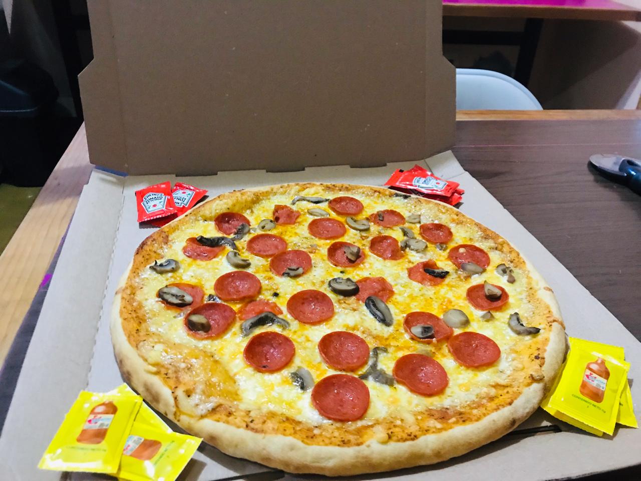 UMAMI PIZZAS image 3