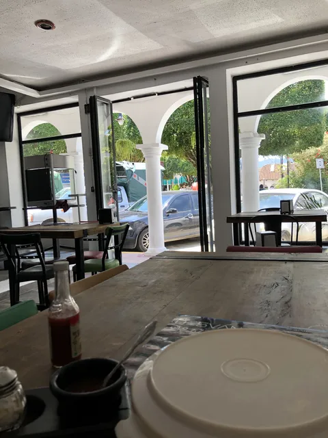 Restaurante Y Pizzas El Desvan image 6