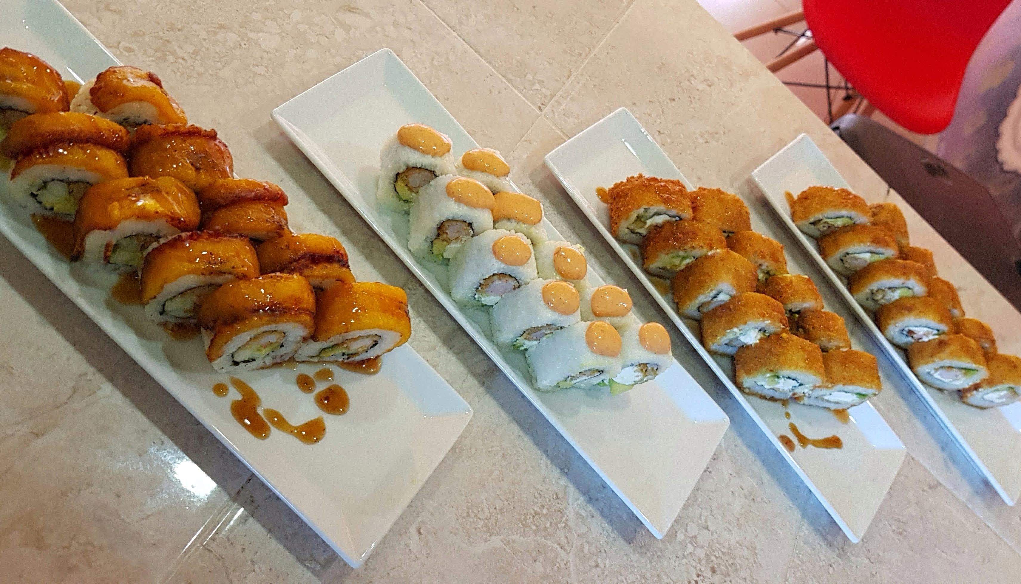 MAKACOTO sushi bar image 2