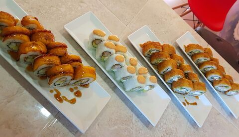 MAKACOTO sushi bar image 2