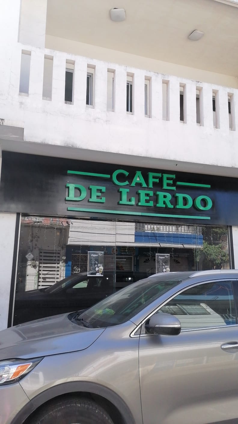 Café De Lerdo image 1