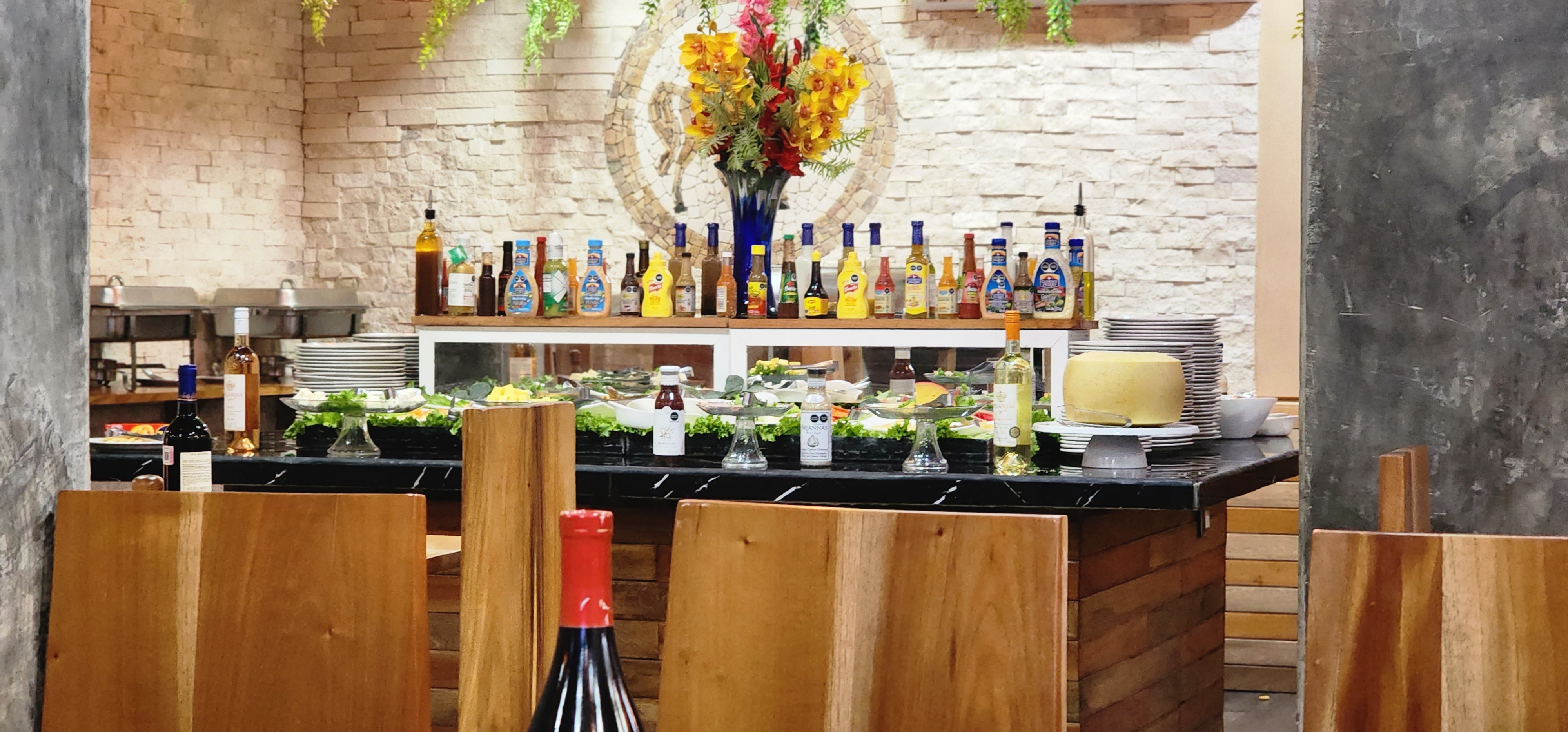 CASTELO STEAKHOUSE & CHURRASCARIA image 1