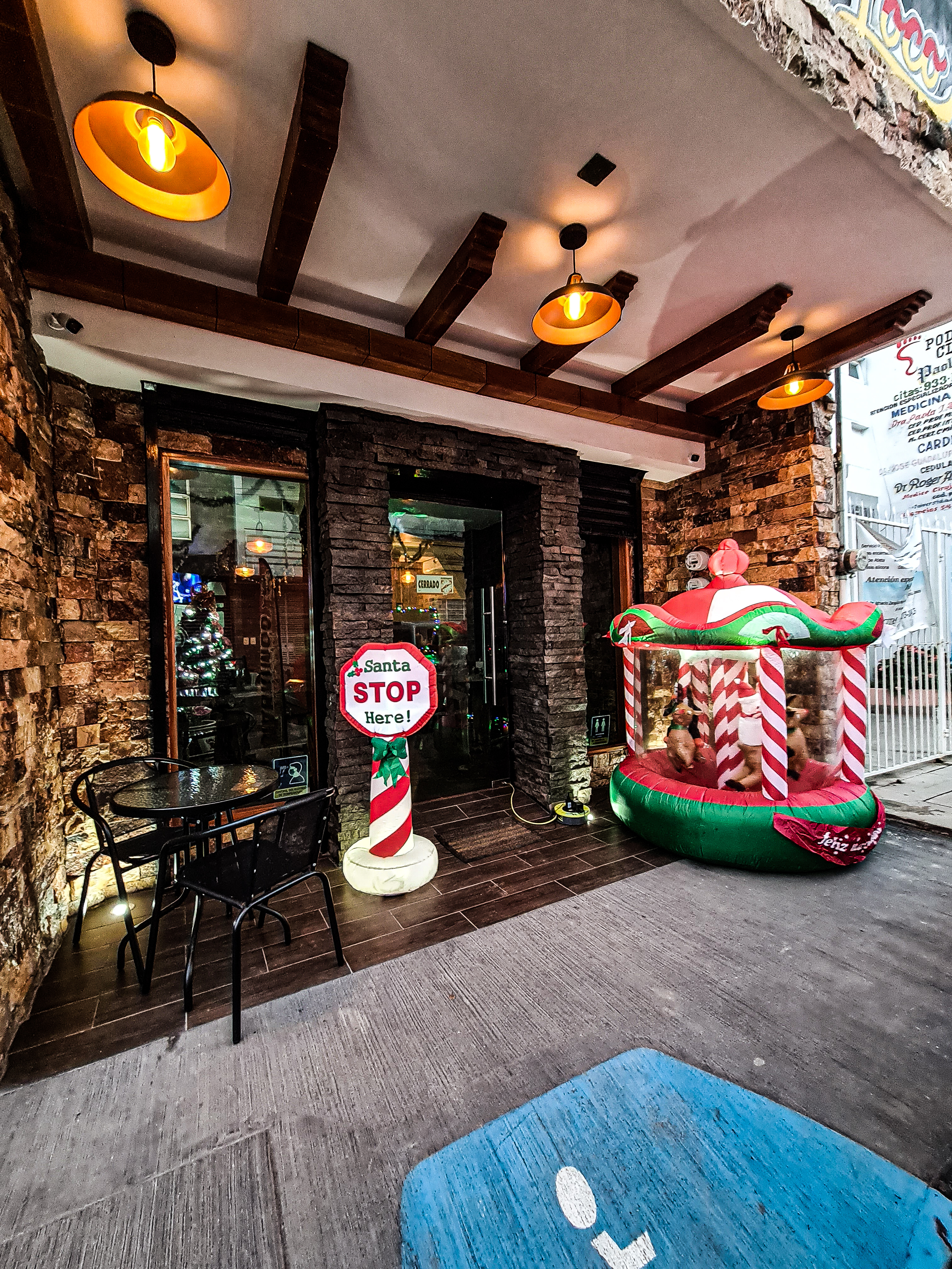 El Viejo Loco image 2