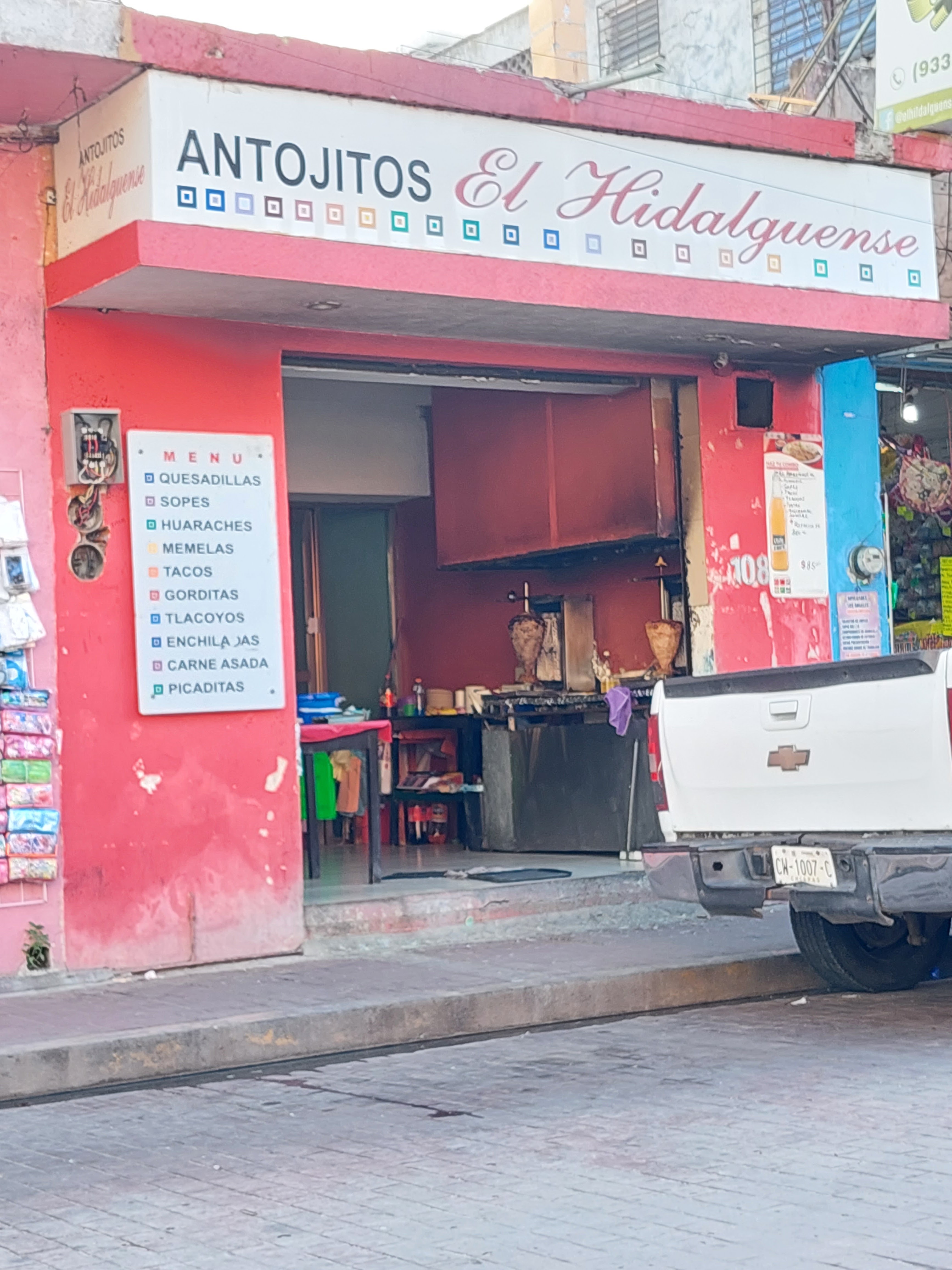 Antojitos El Hidalguense image 7