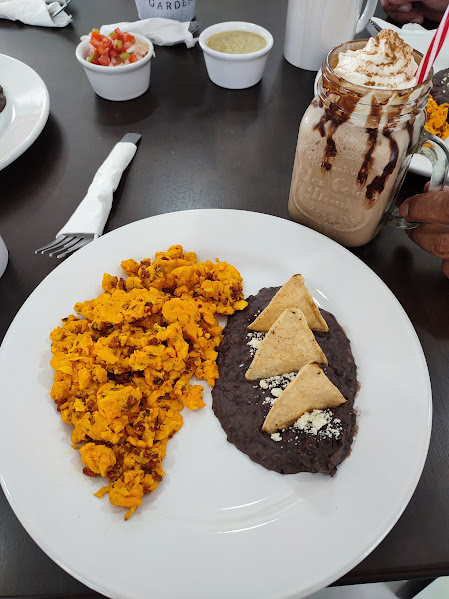 Restaurante & Cafetería | Kass Bakery image 8