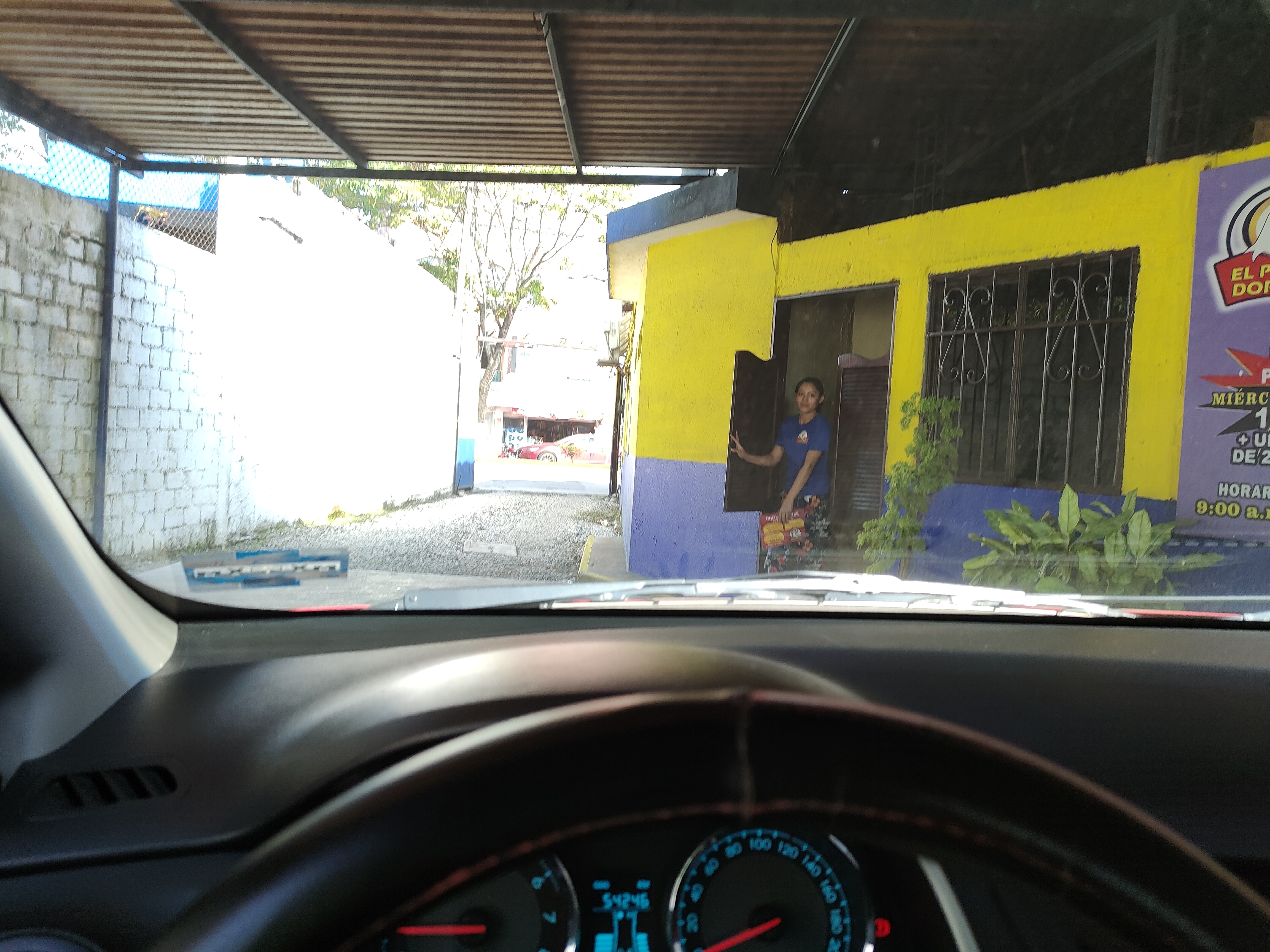 El Pollo Dorado image 9