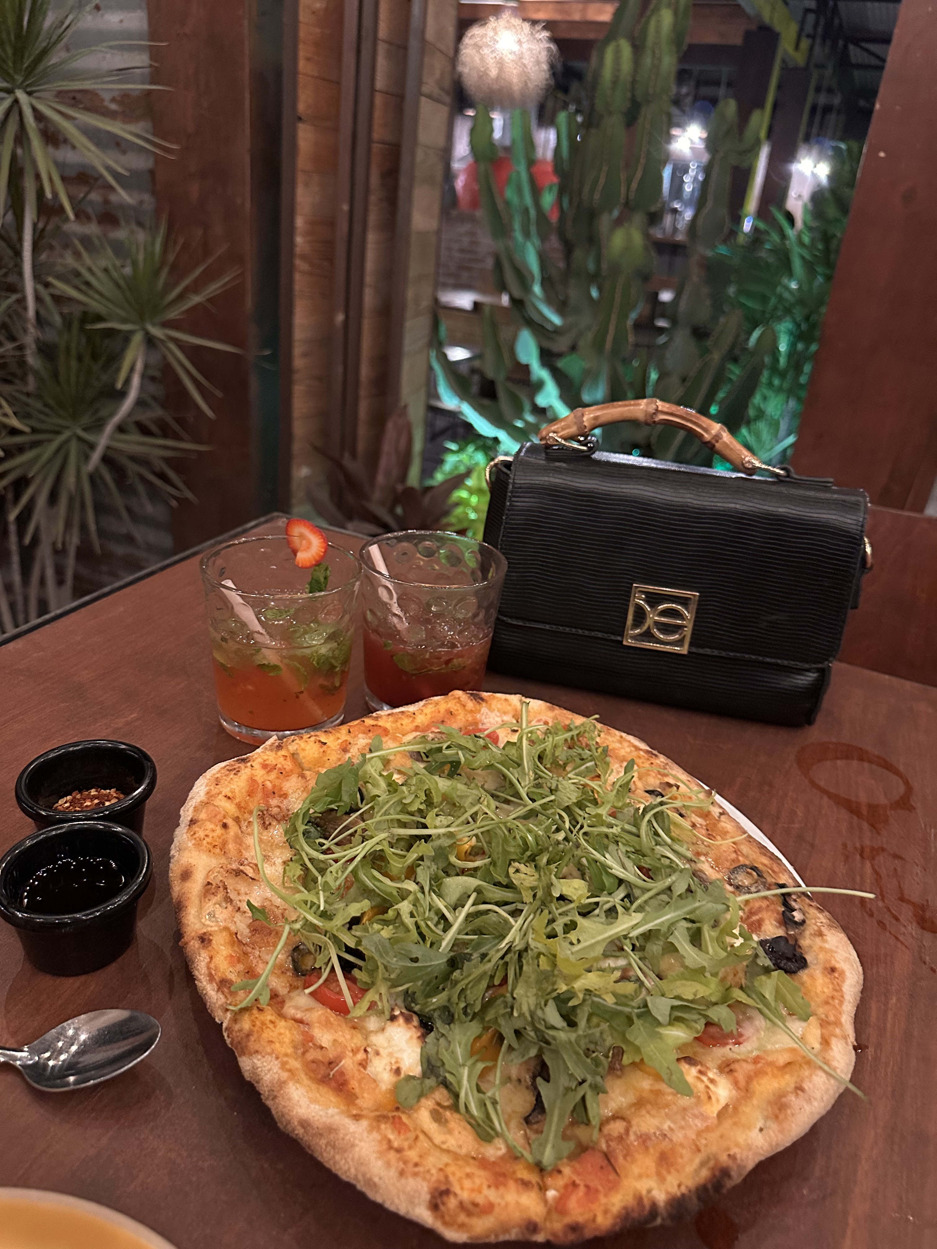 Chamizzo Restaurant image 9