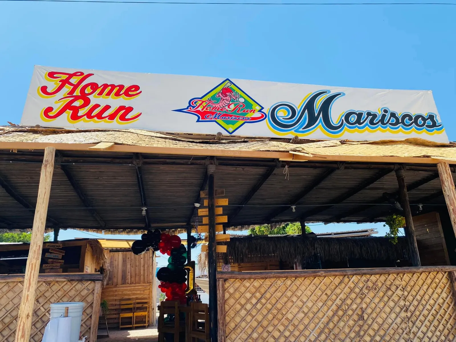 Mariscos Home Run image 3