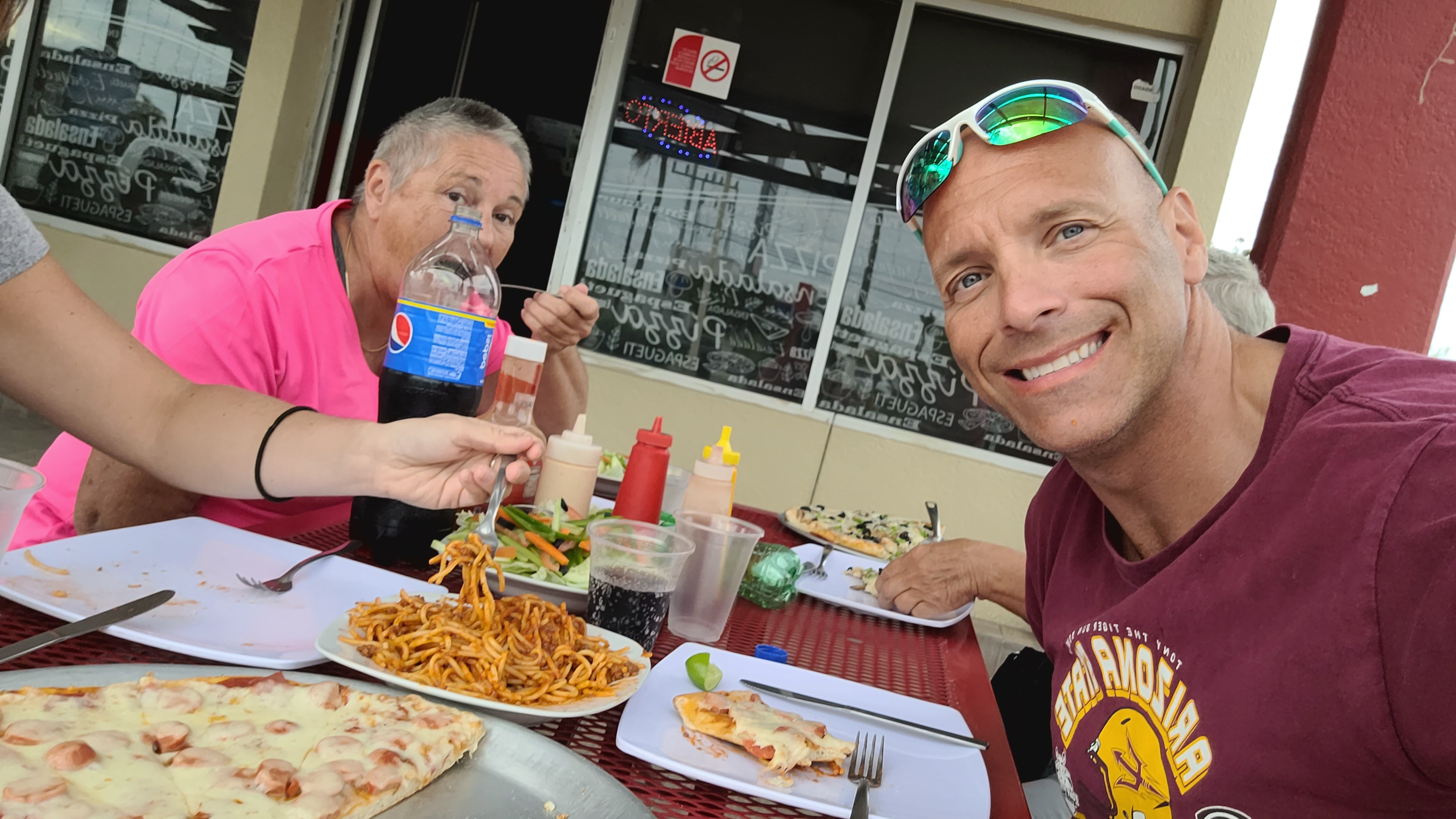 Hawaii Pizzas sucursal image 6